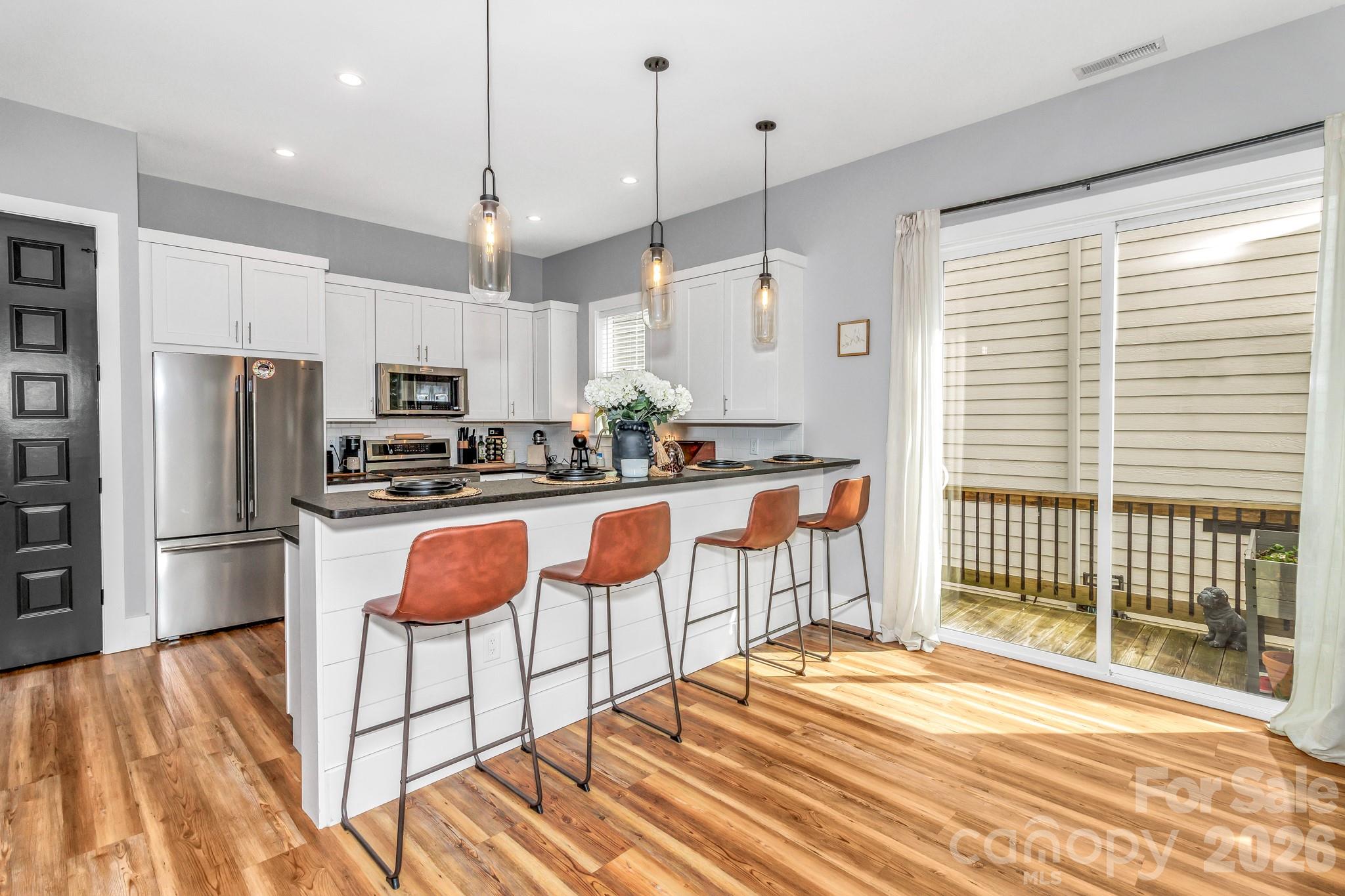 20 Phillip Lane — Arden