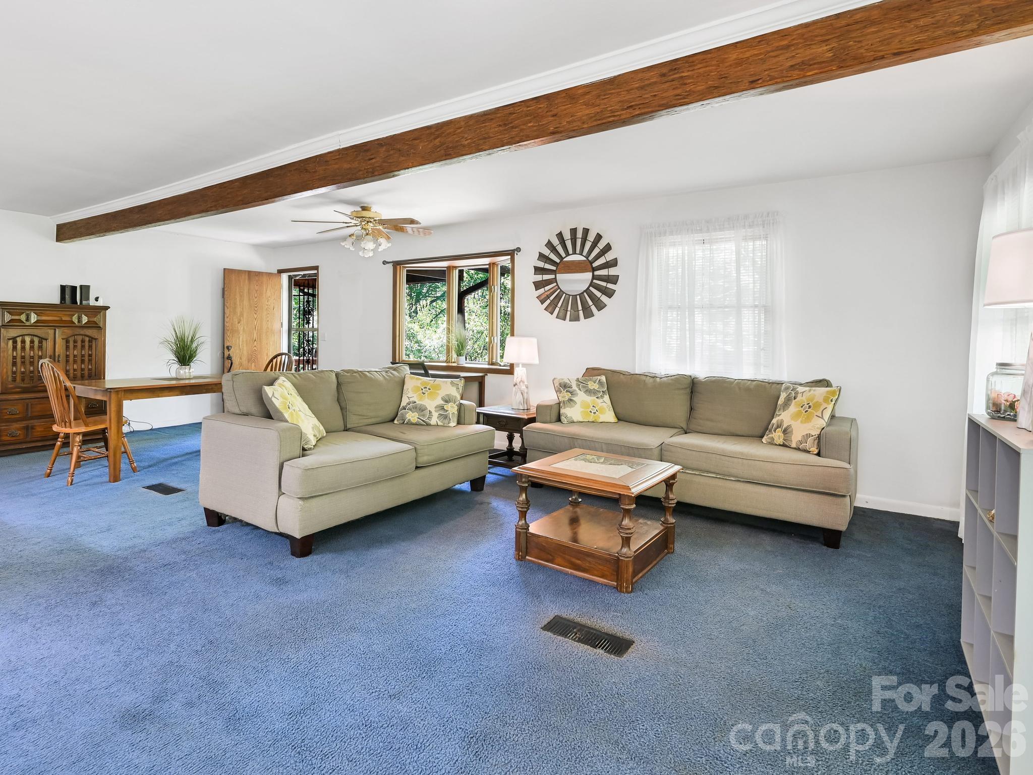 623 School Road — Asheville