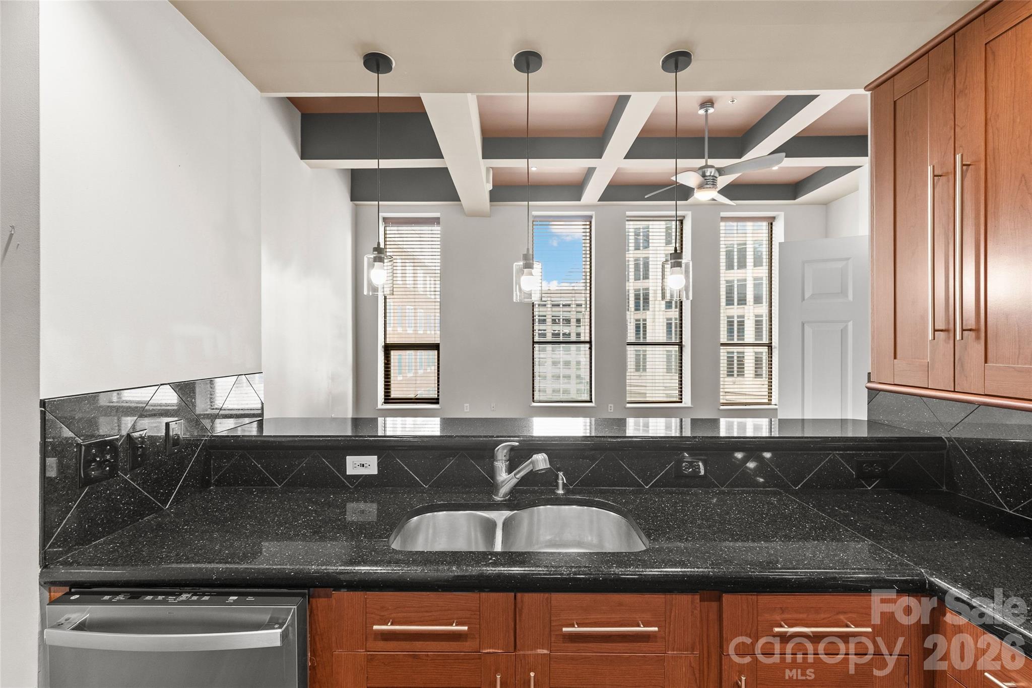 127 N Tryon Street #410 — Charlotte