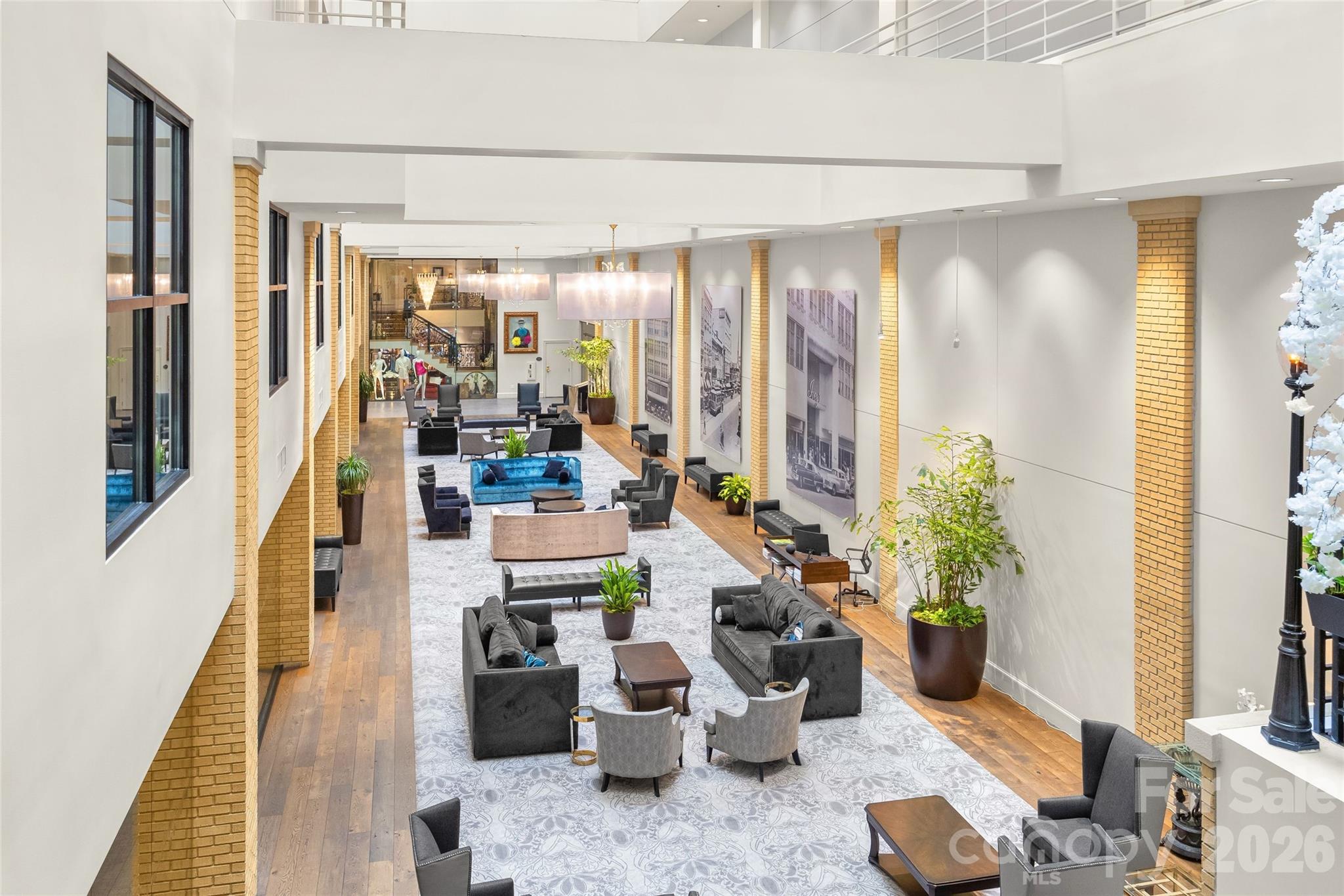 127 N Tryon Street #410 — Charlotte