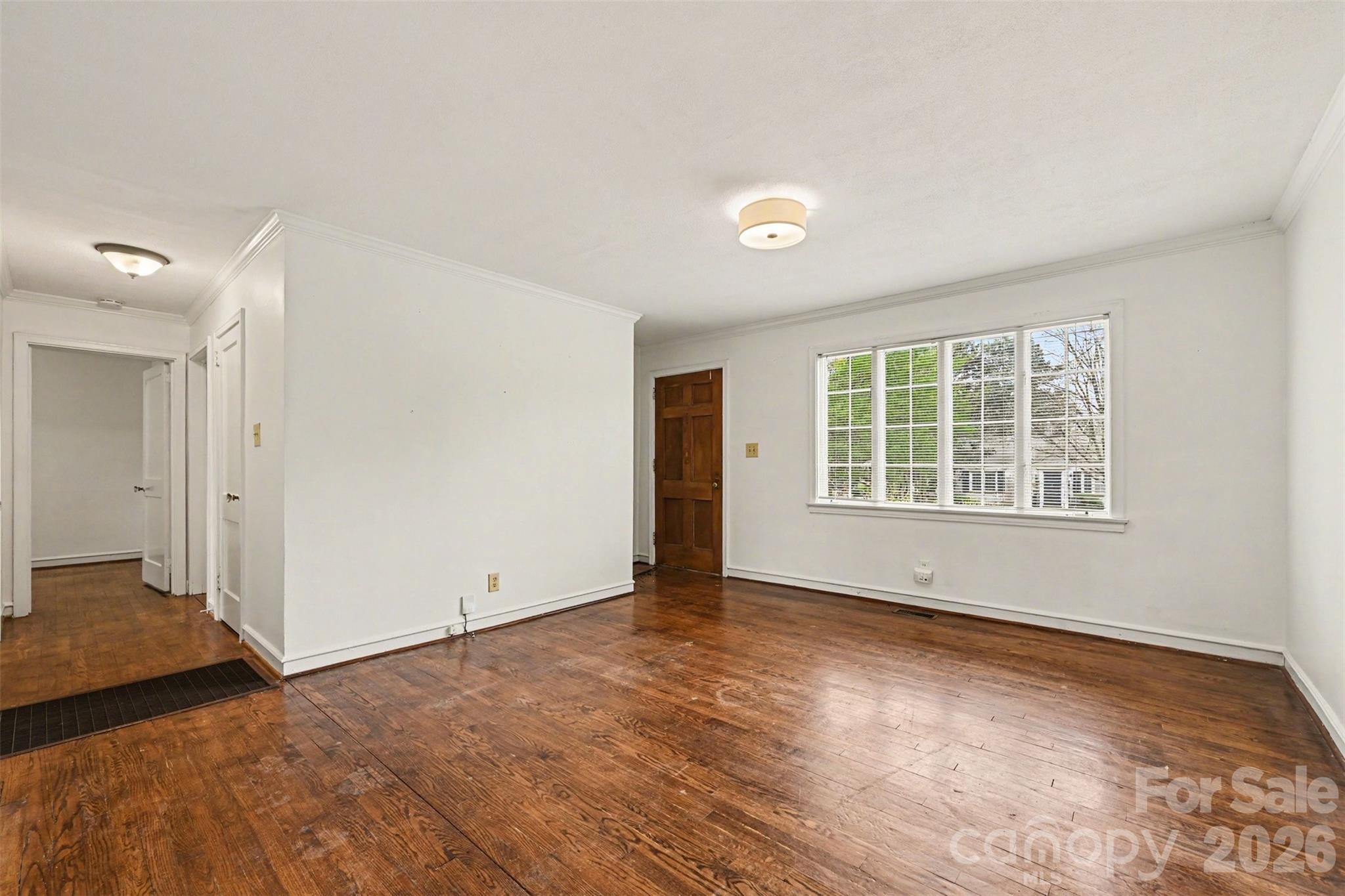 1811 Lynnwood Drive — Charlotte