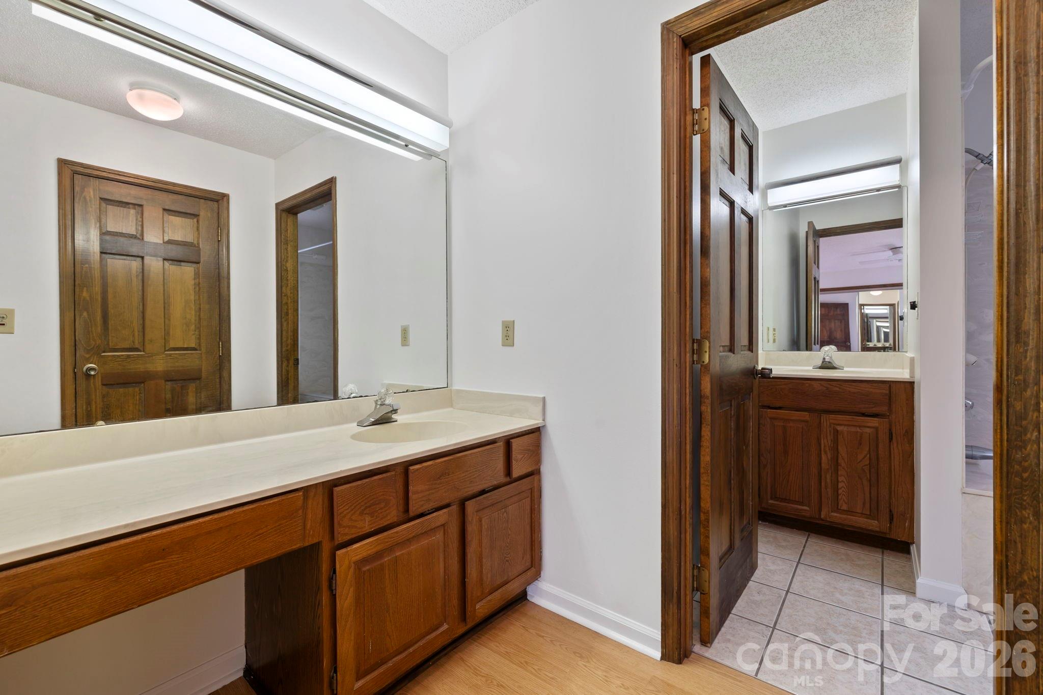 204 Woodfield Drive — Asheville