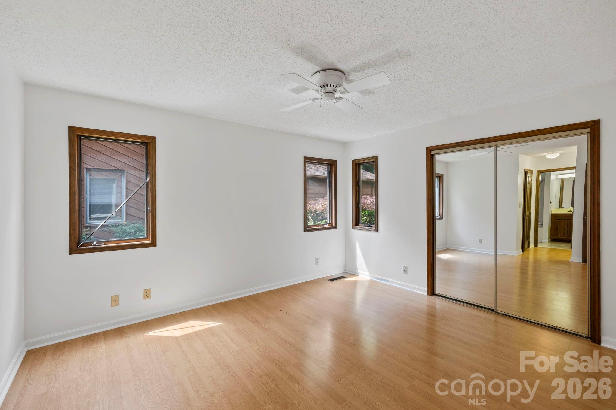 204 Woodfield Drive — Asheville
