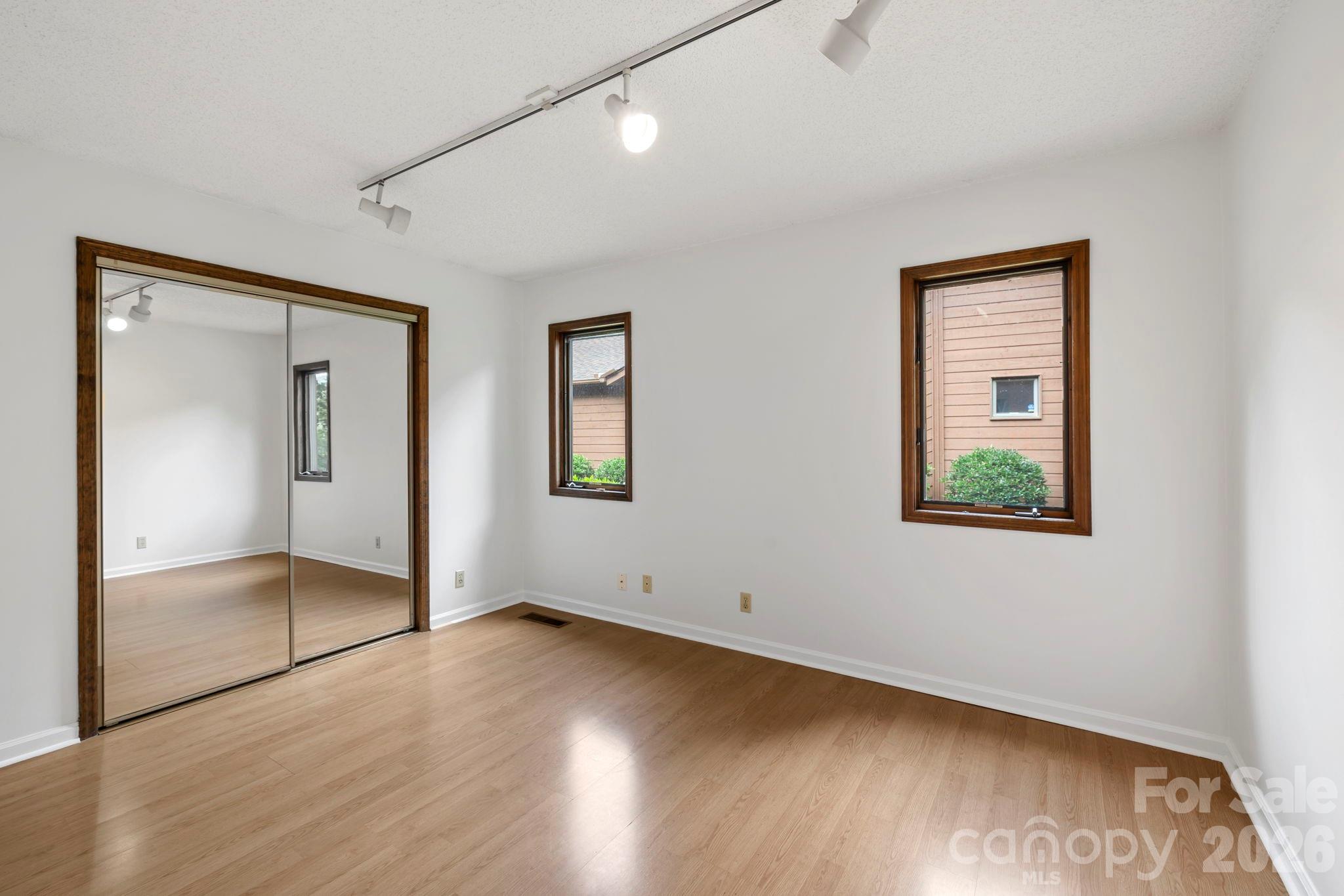 204 Woodfield Drive — Asheville