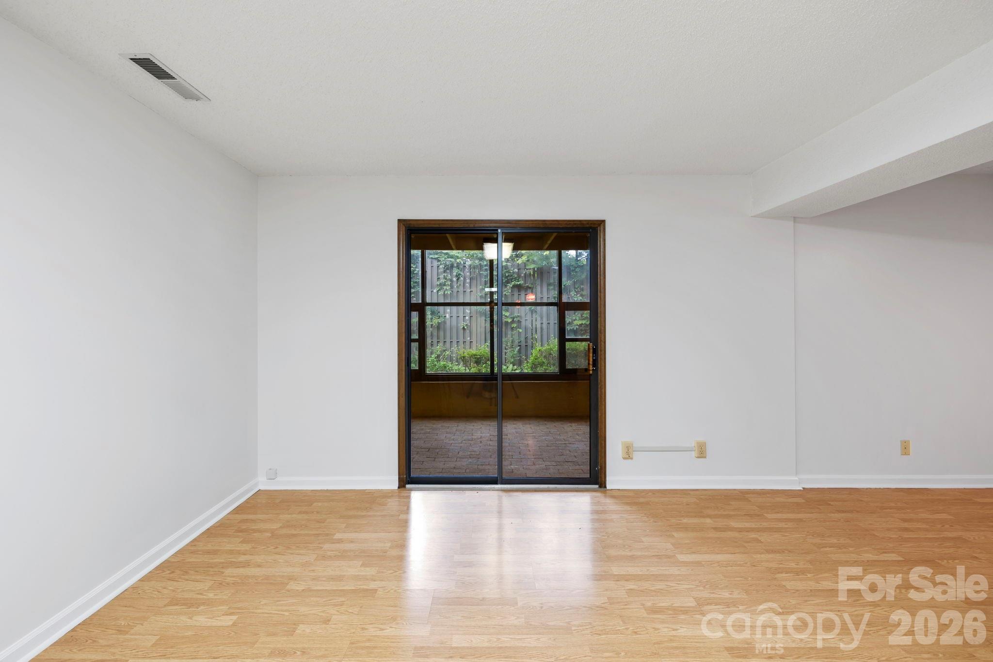204 Woodfield Drive — Asheville