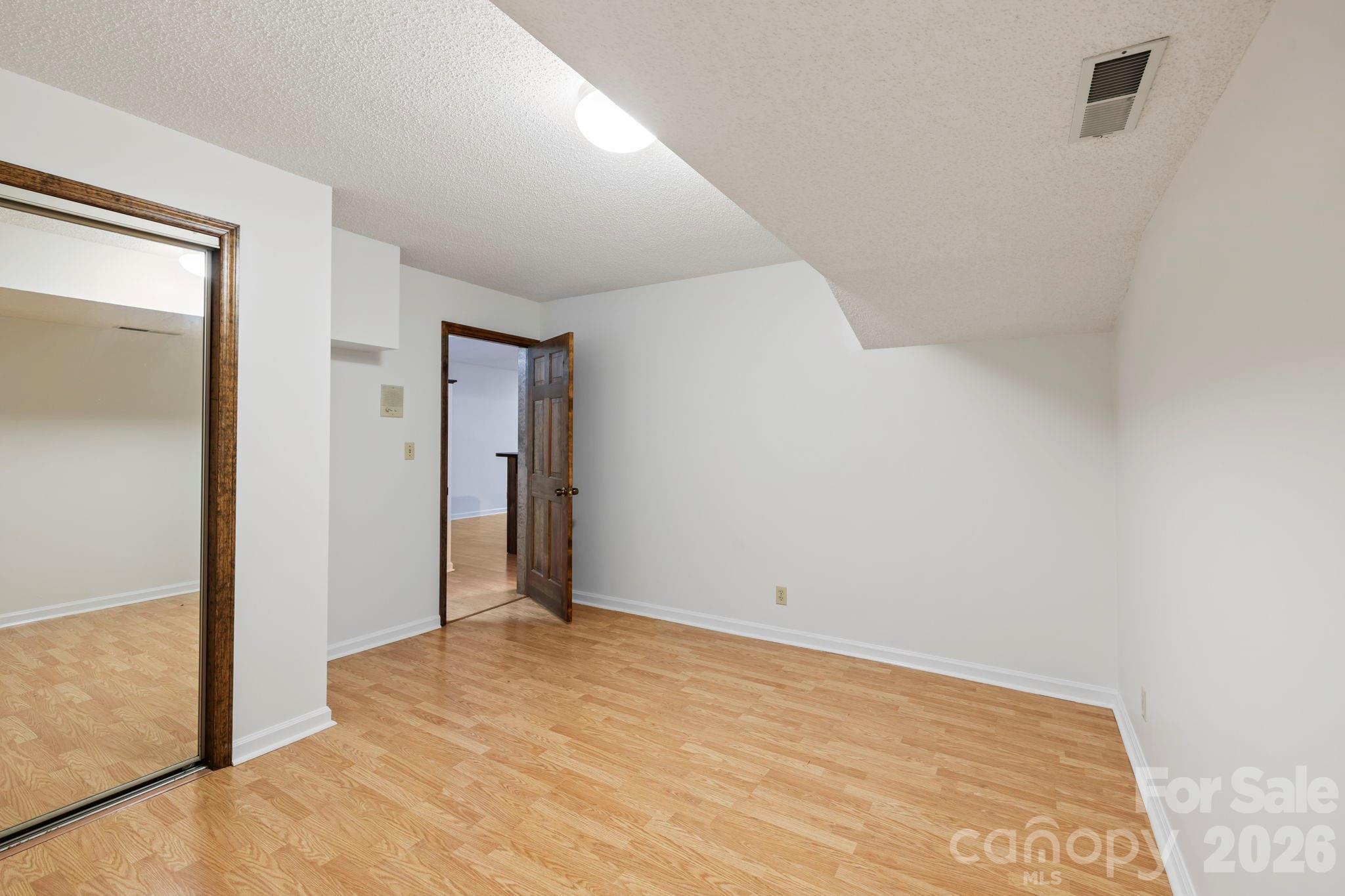 204 Woodfield Drive — Asheville