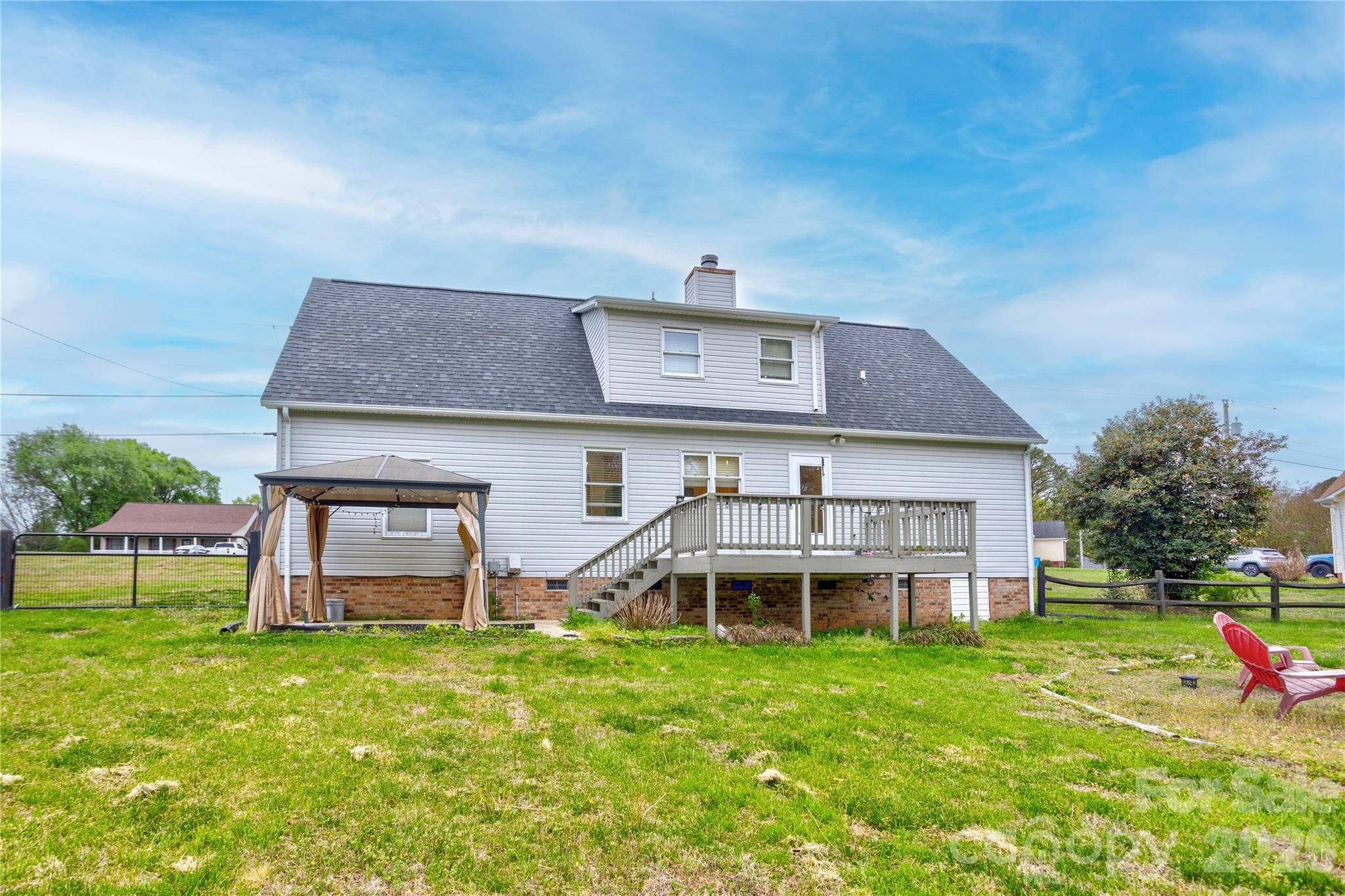 2705 Plantation Way — Albemarle