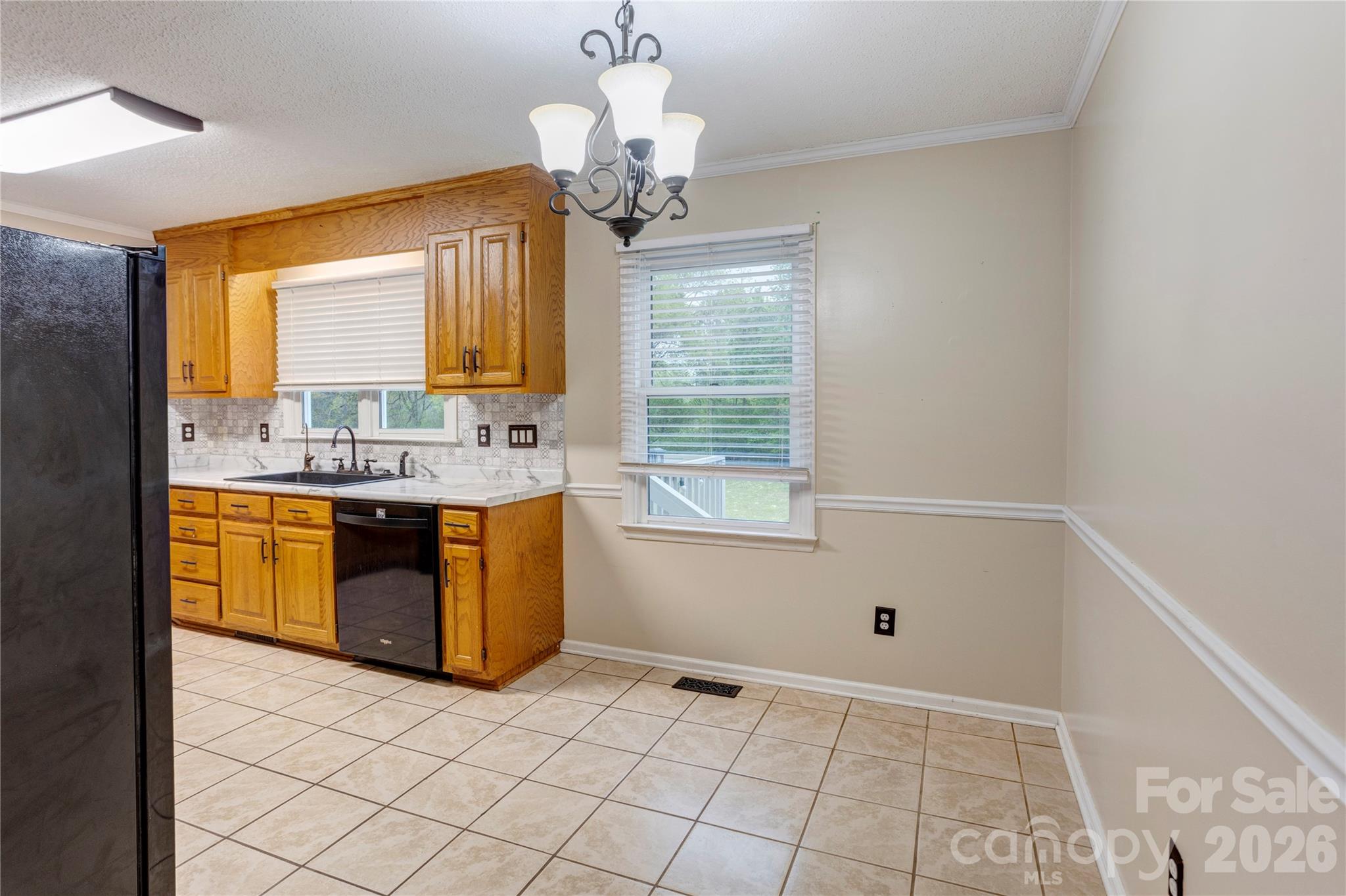 2705 Plantation Way — Albemarle