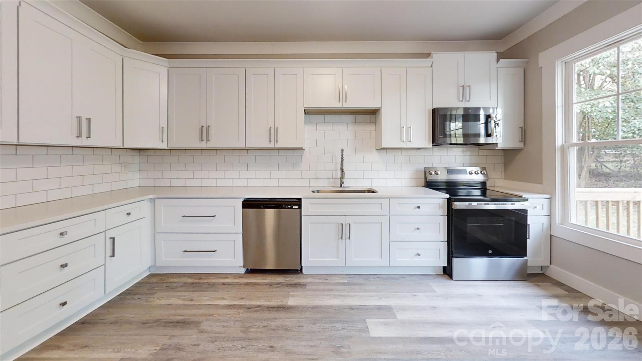 307 W Washington Avenue — Bessemer City