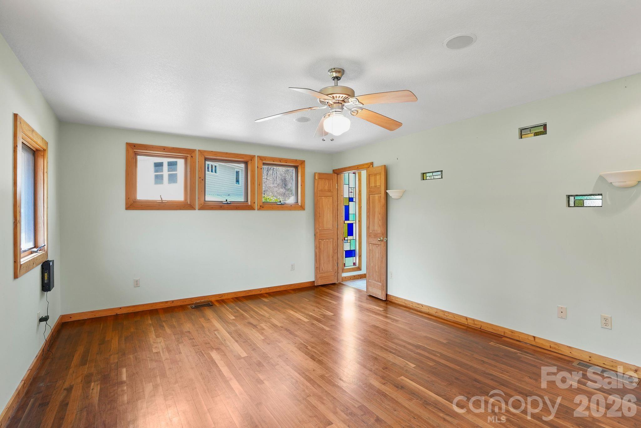 310 Burr Ridge — Marshall