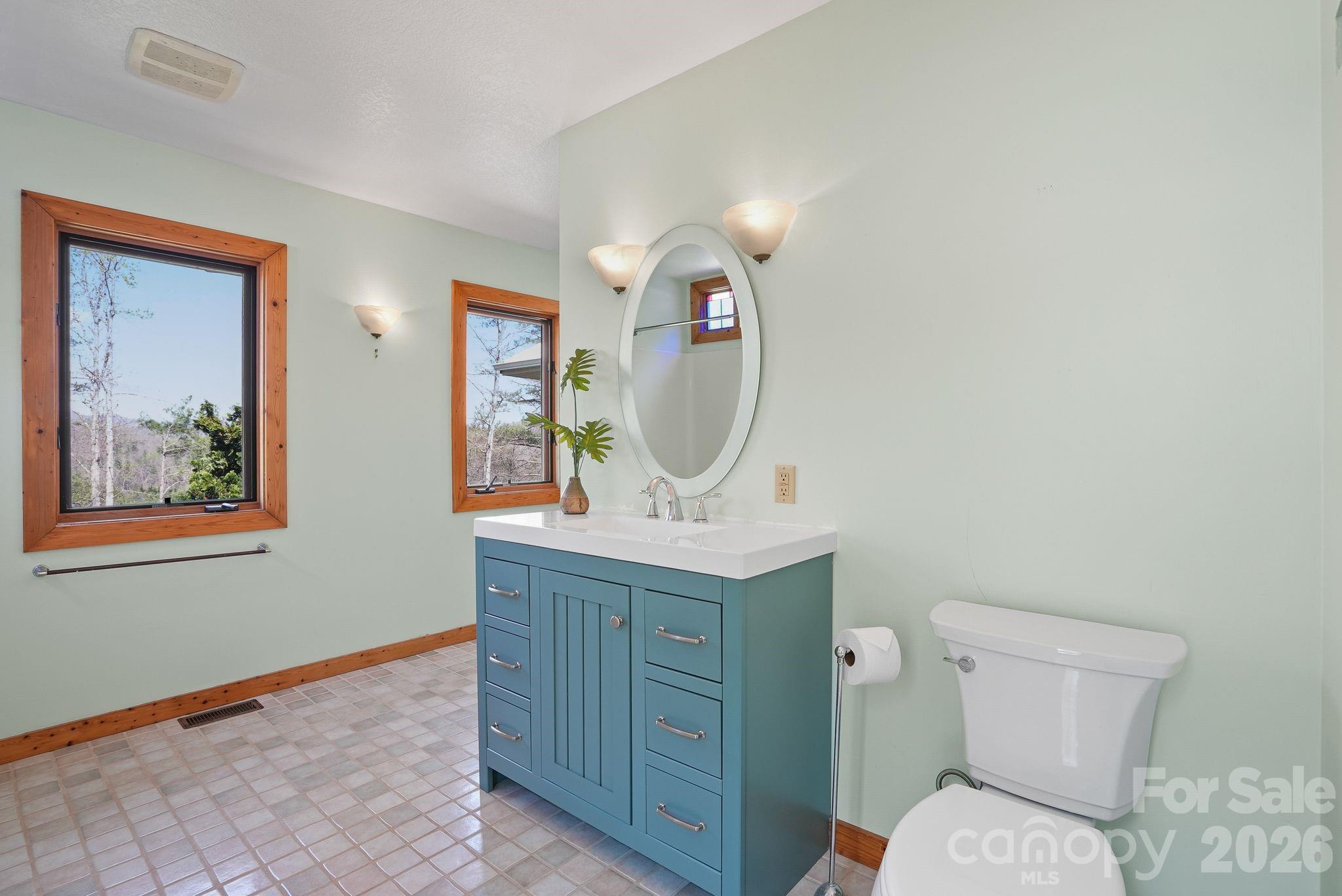 310 Burr Ridge — Marshall
