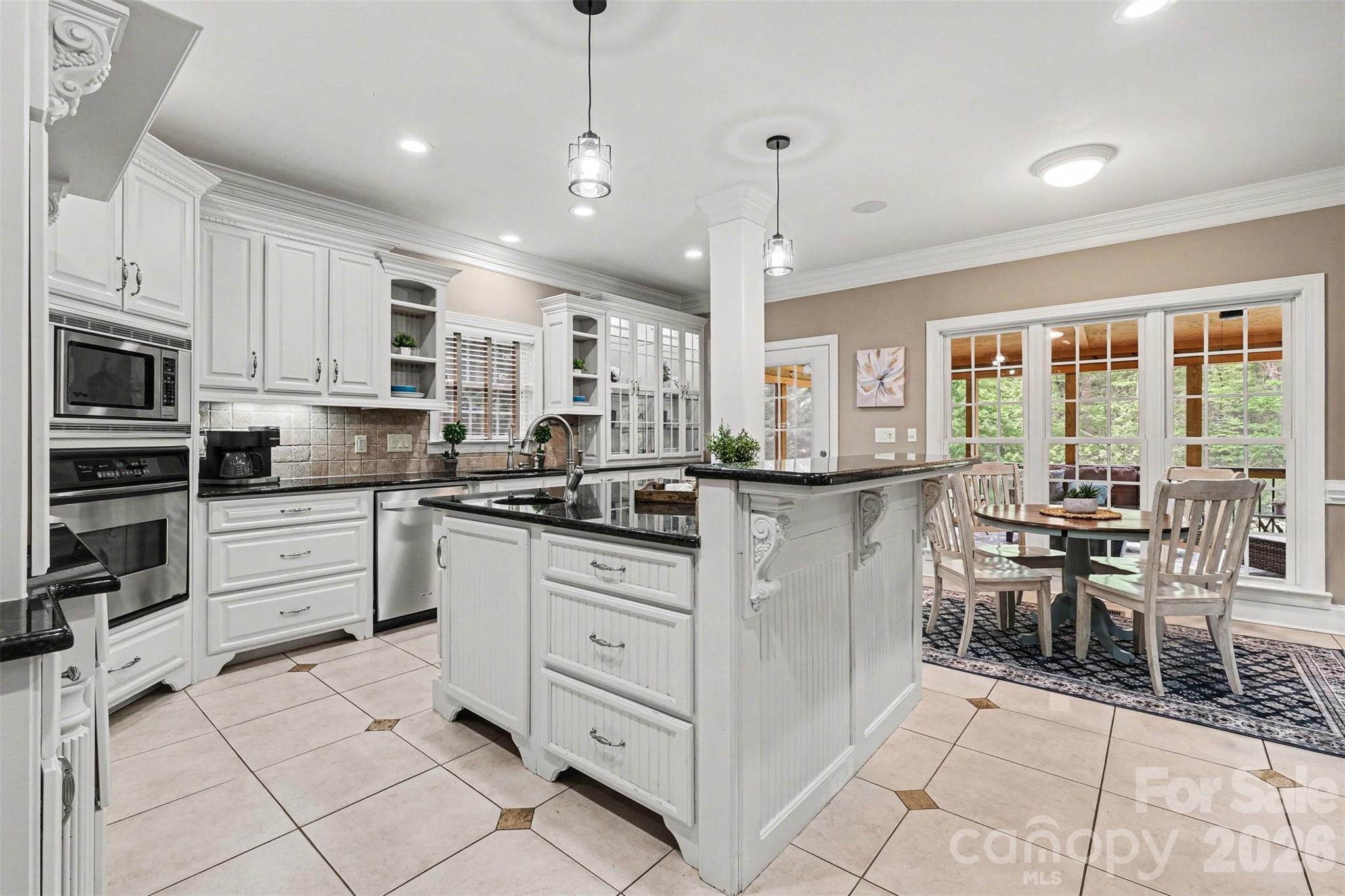 821 Savile Lane — Fort Mill