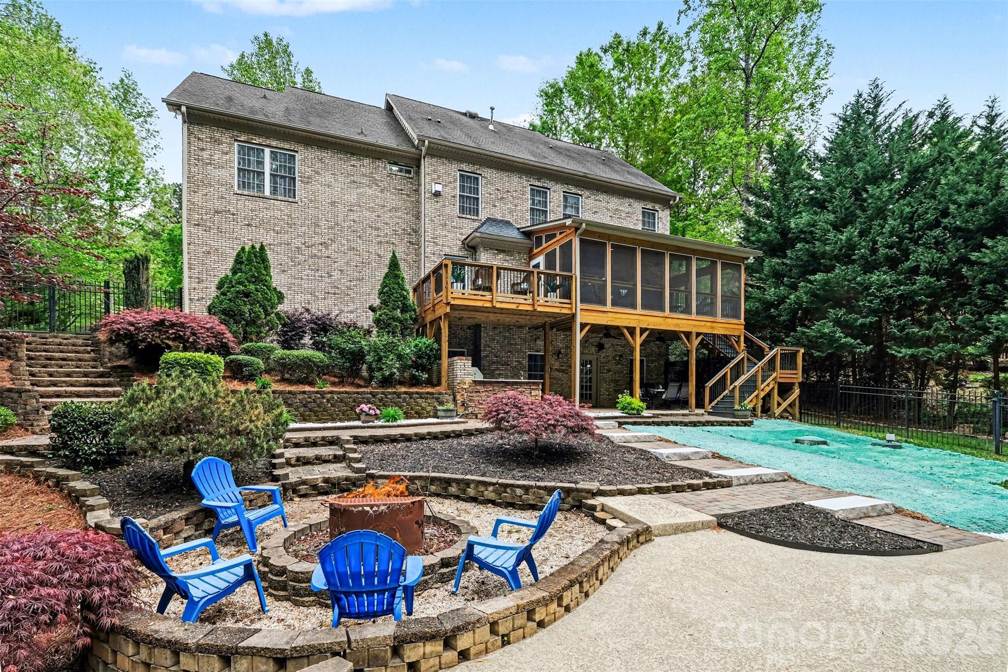 821 Savile Lane — Fort Mill