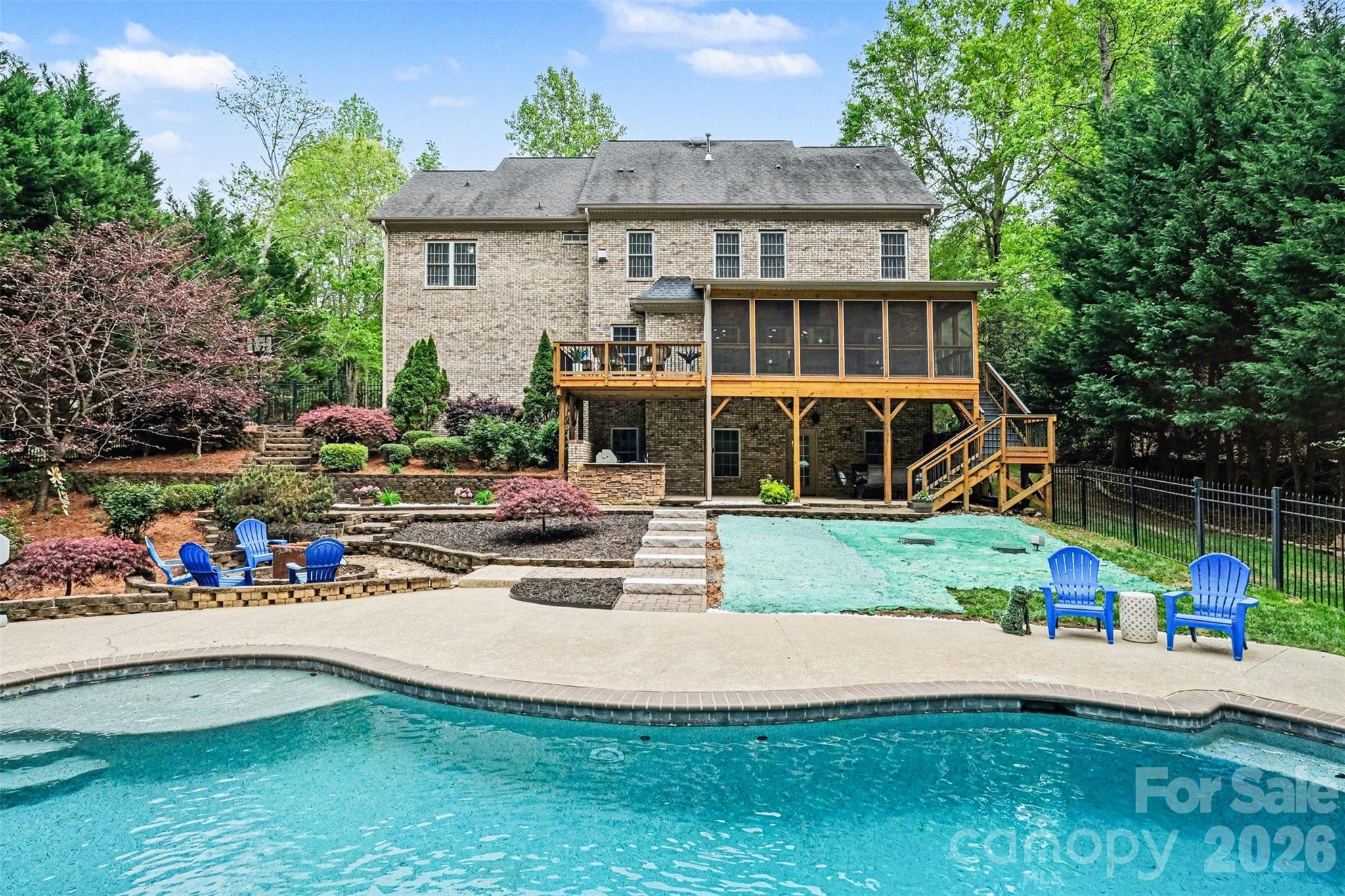 821 Savile Lane — Fort Mill