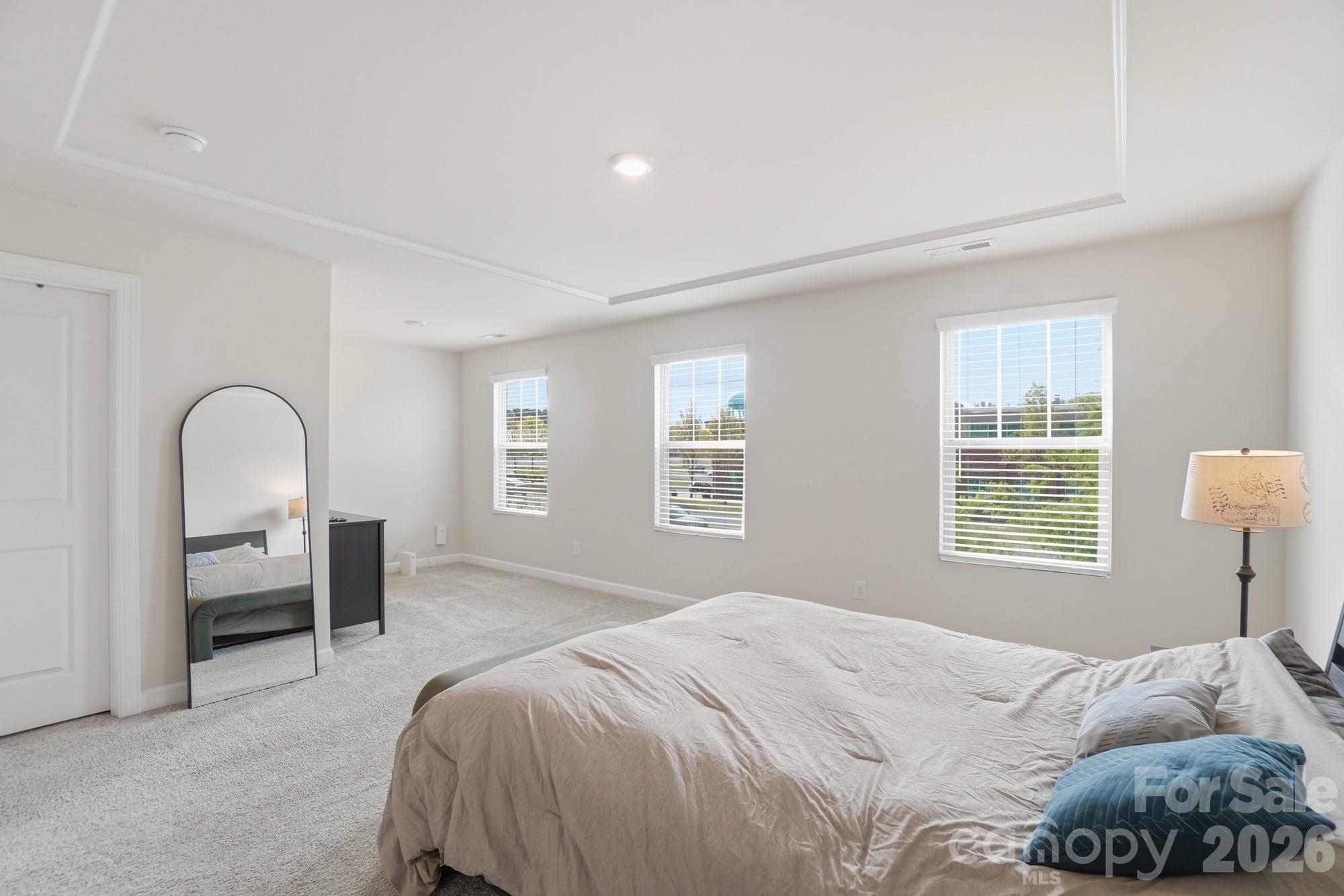 11931 Hambright Road — Huntersville