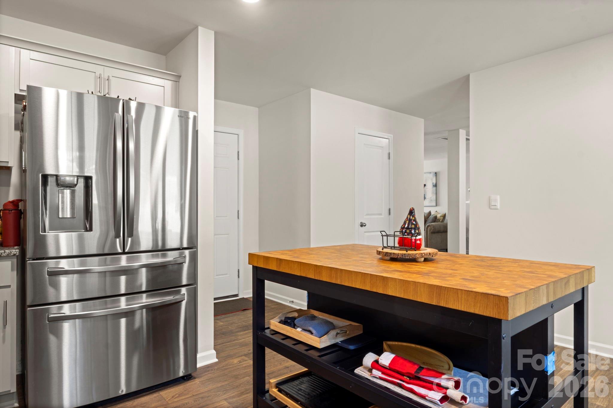 1331 Mifflin Lane — Dallas
