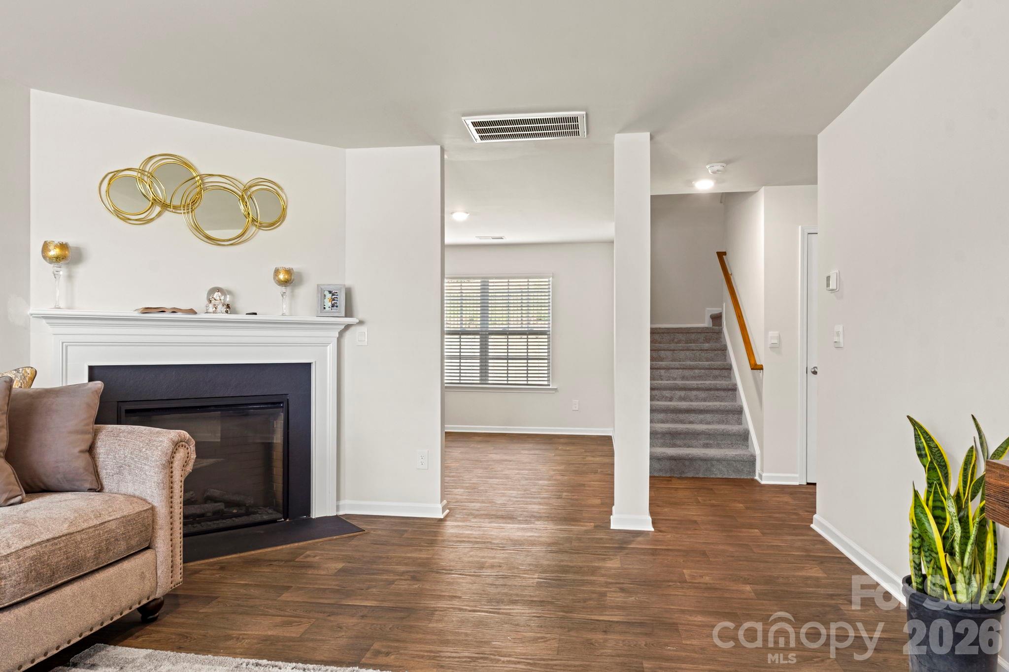 1331 Mifflin Lane — Dallas