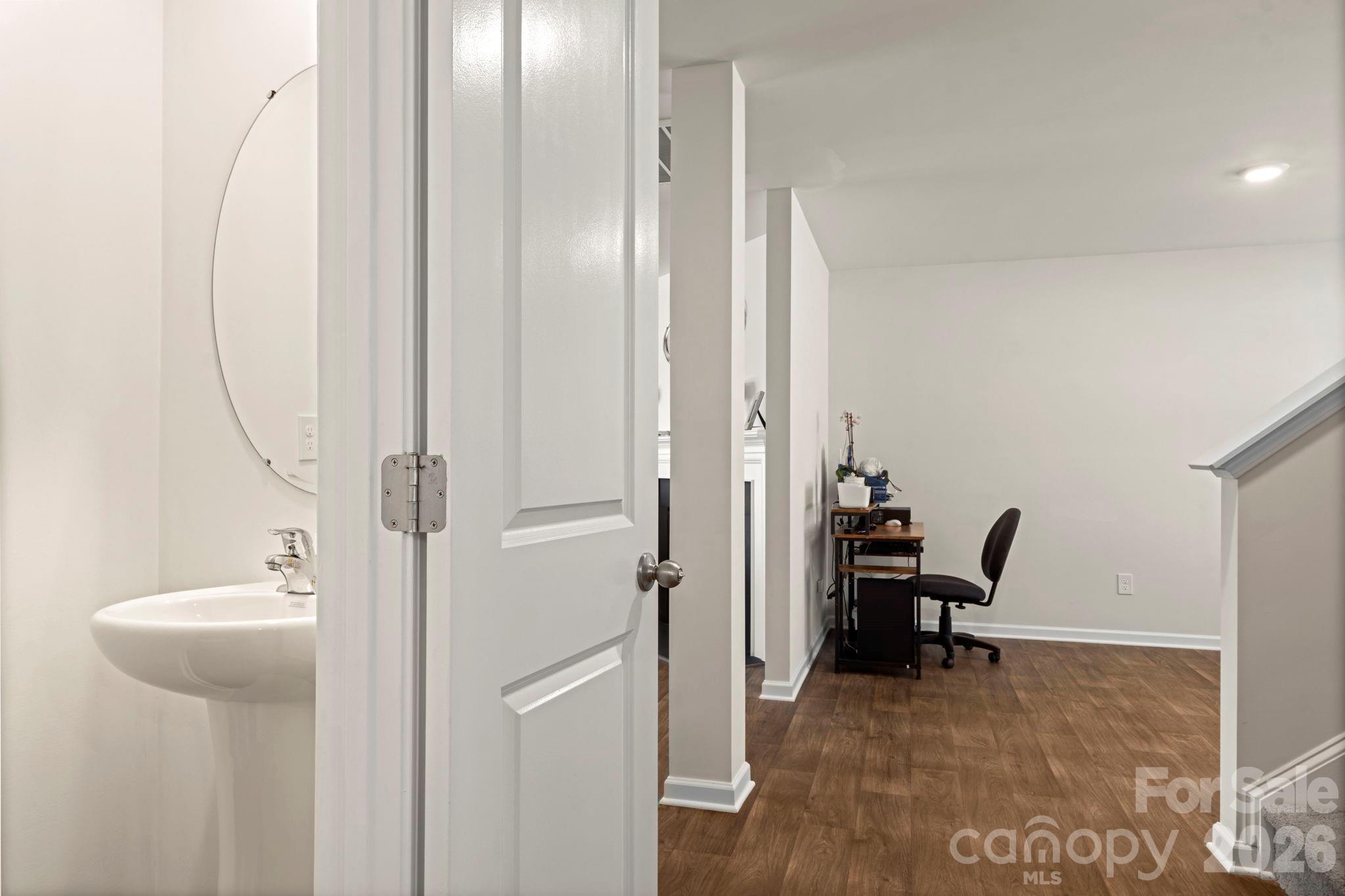 1331 Mifflin Lane — Dallas