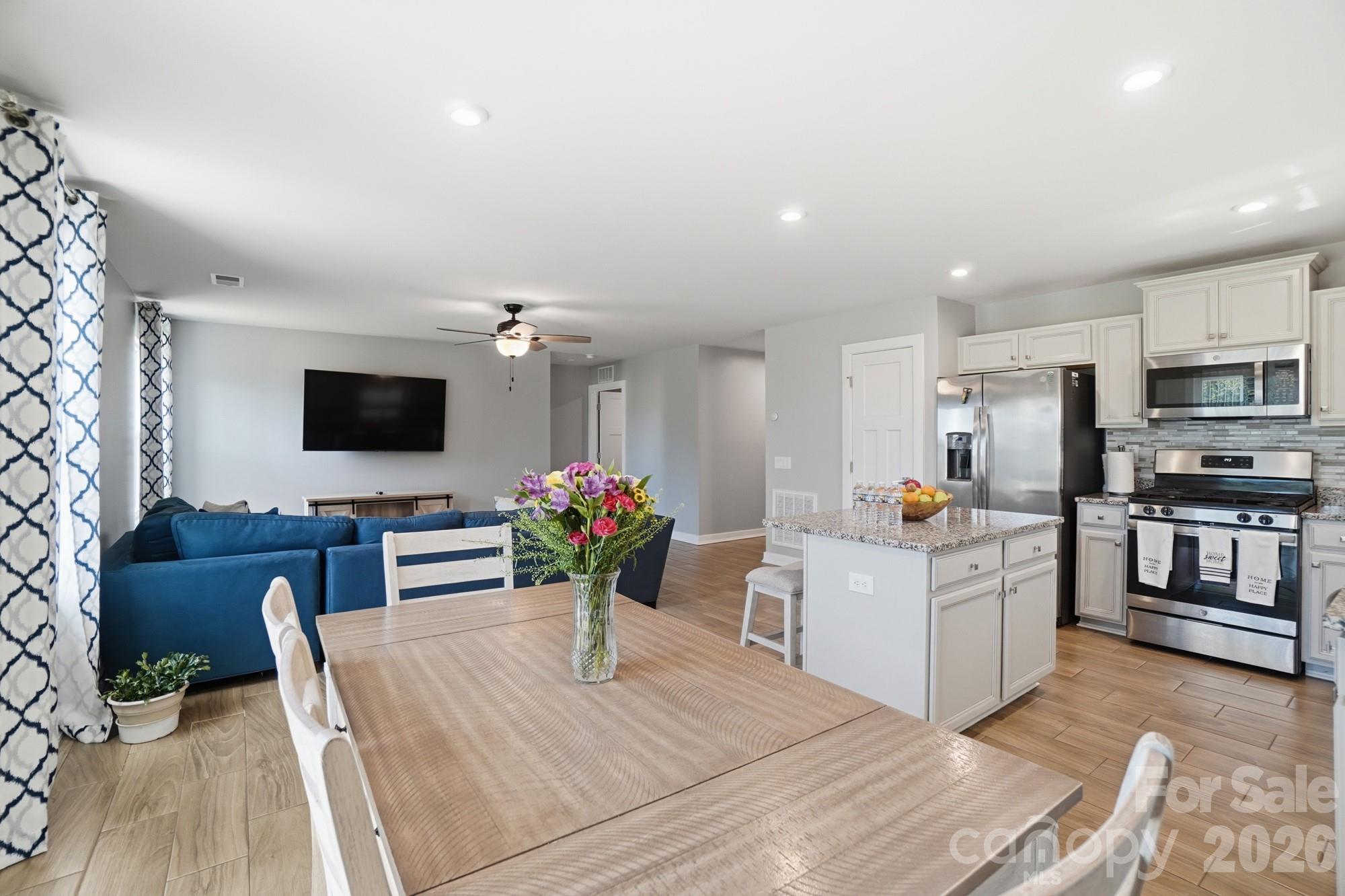 4281 Stream Dale Circle NW — Concord
