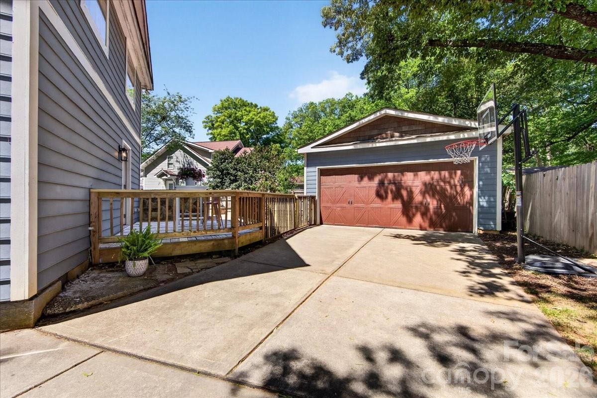 1929 Marguerite Avenue — Charlotte