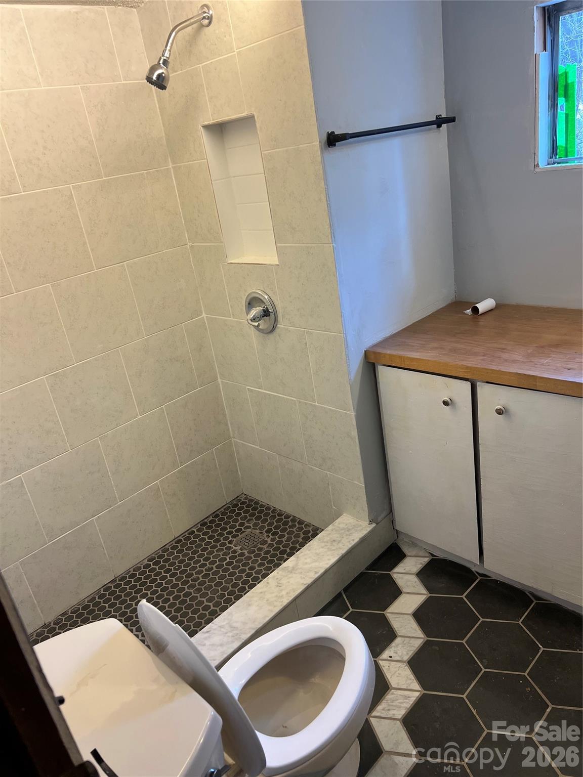 150 Combo Court — Waynesville