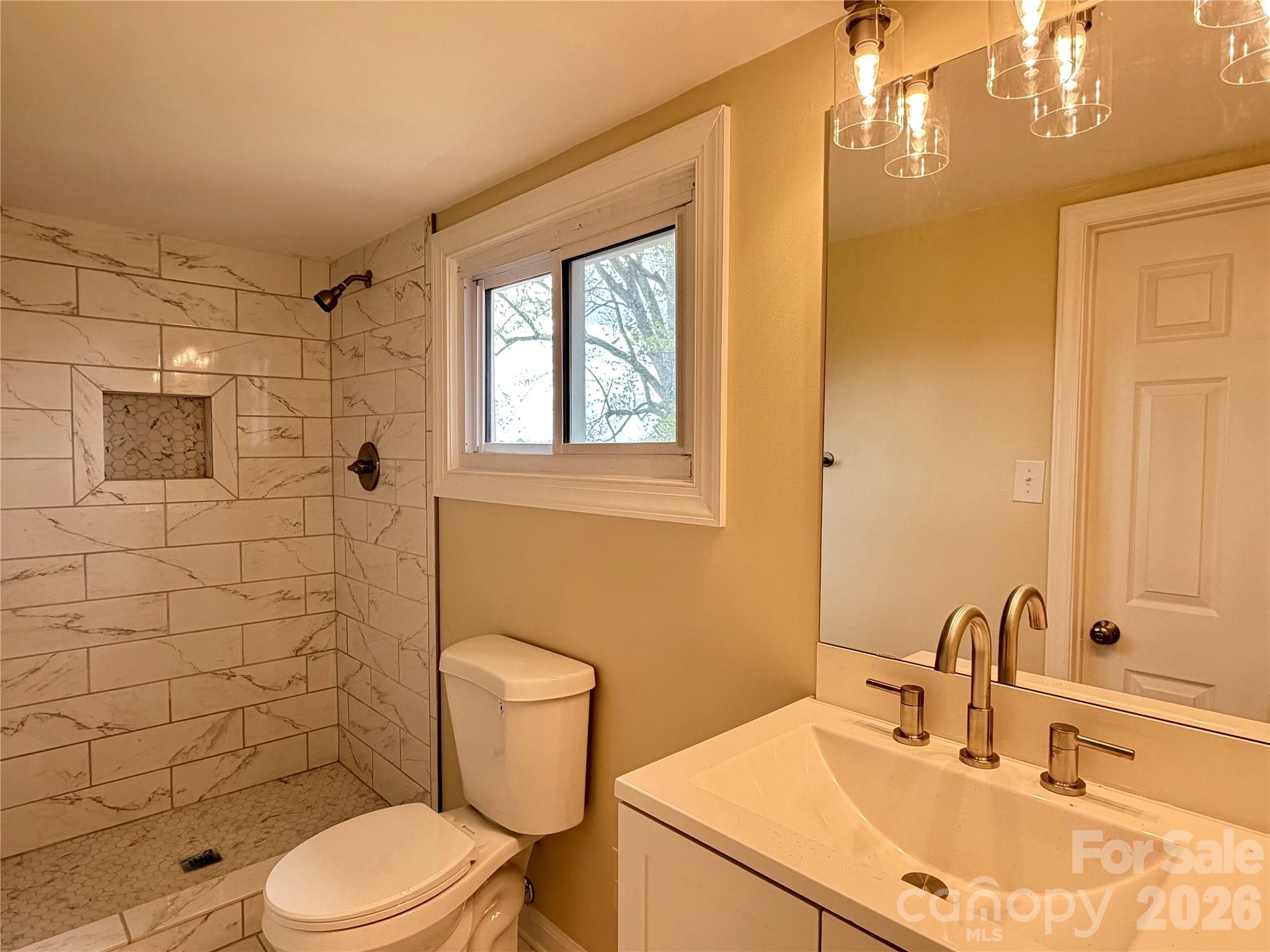 6257 W NC 10 Highway — Hickory
