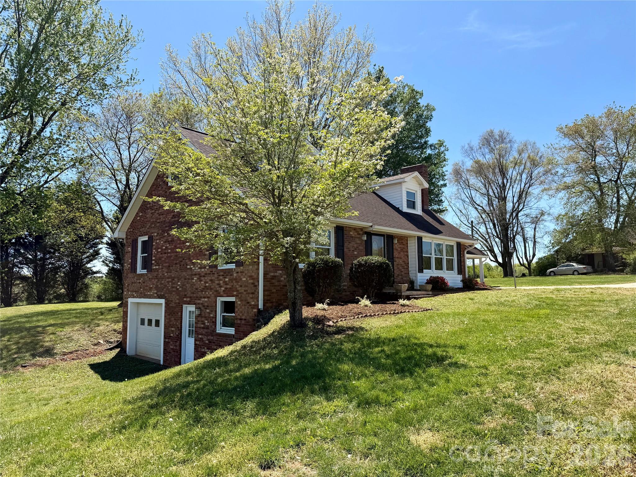 6257 W NC 10 Highway — Hickory