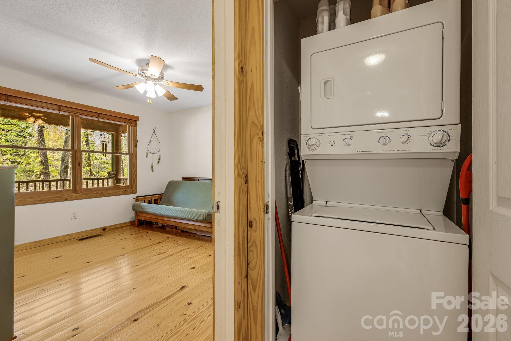 517 Pheasant Street — Lake Lure