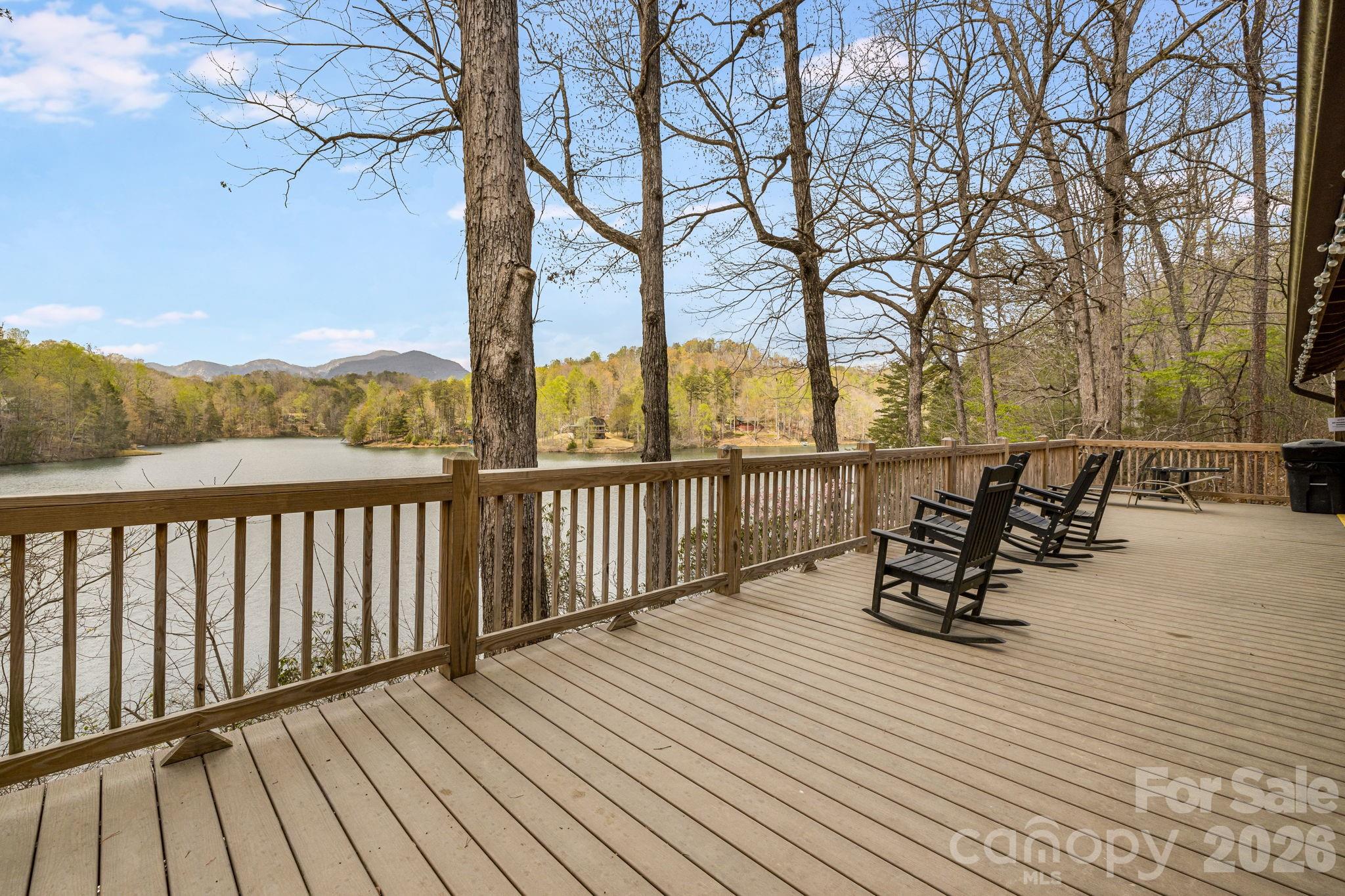 517 Pheasant Street — Lake Lure