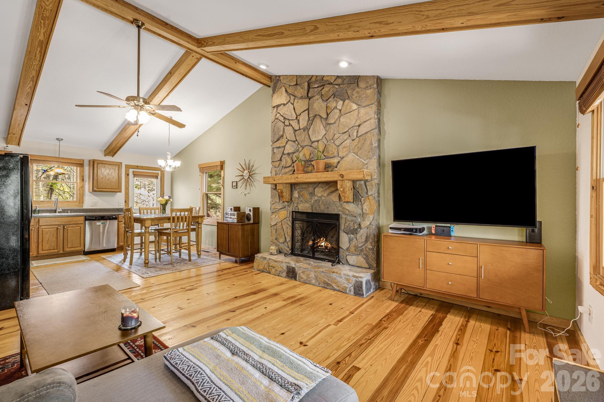 517 Pheasant Street — Lake Lure