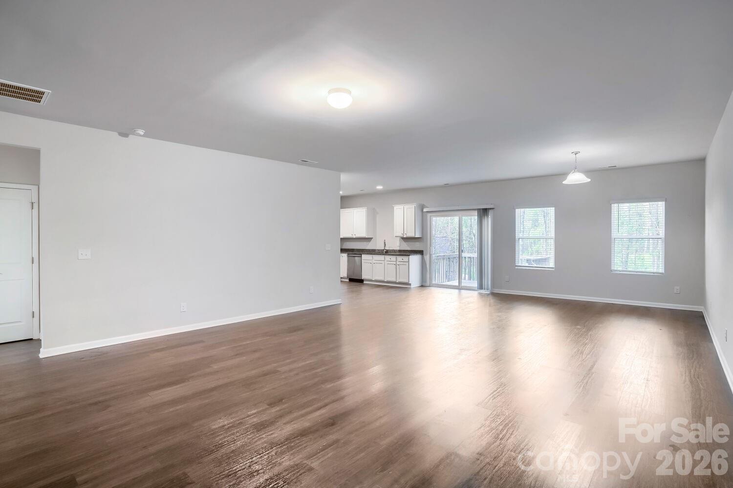 1333 Ron Whicker Drive — Catawba
