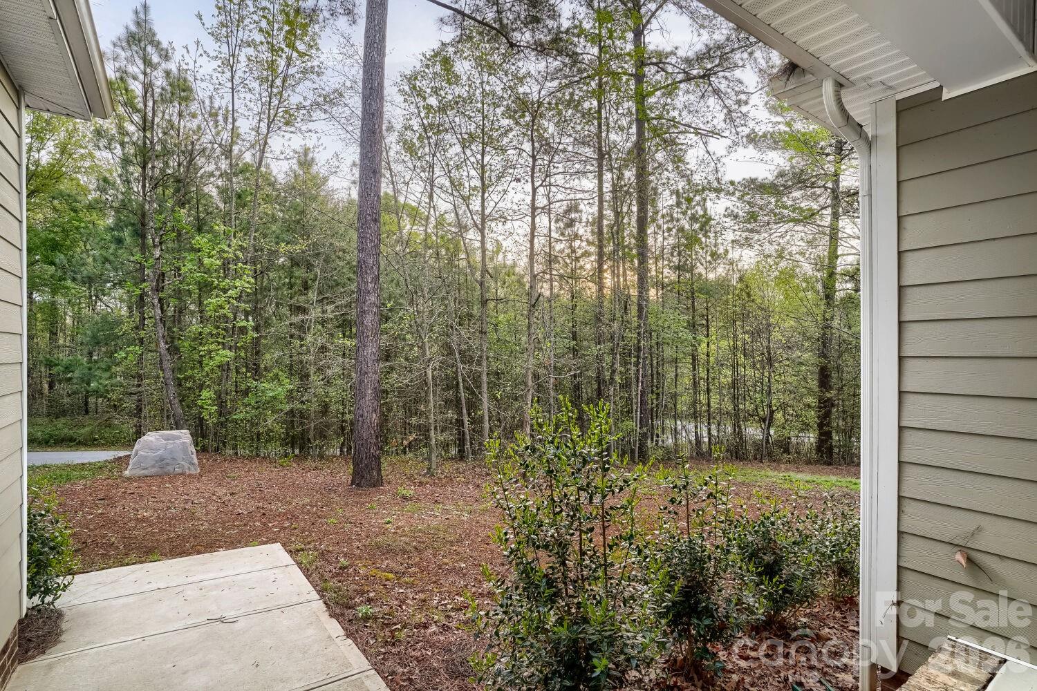 1333 Ron Whicker Drive — Catawba