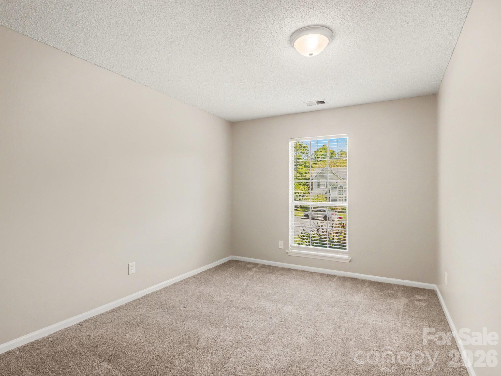 9214 Rotherham Lane — Charlotte