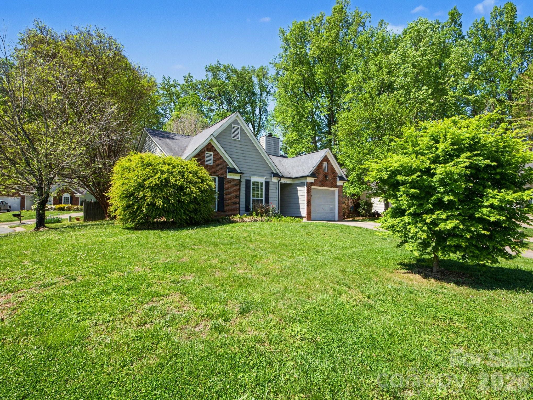 9214 Rotherham Lane — Charlotte