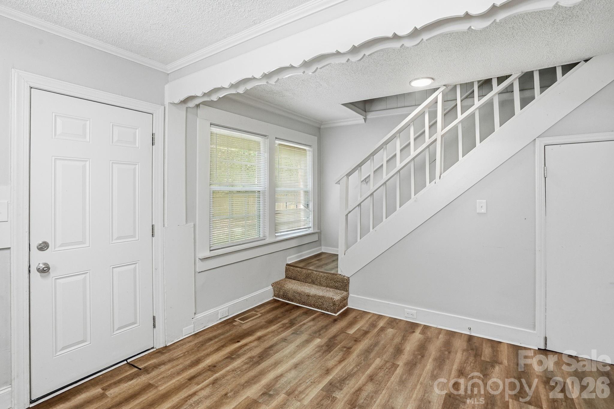 8825 Mcclure Circle — Charlotte