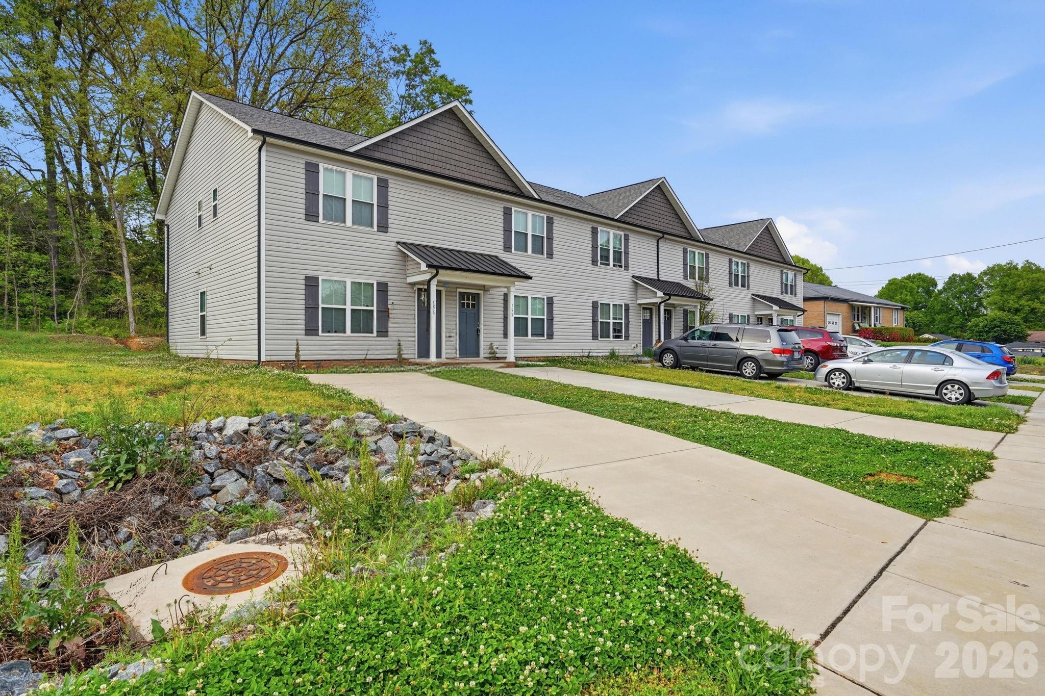 153 Mckinnon Avenue NE — Concord