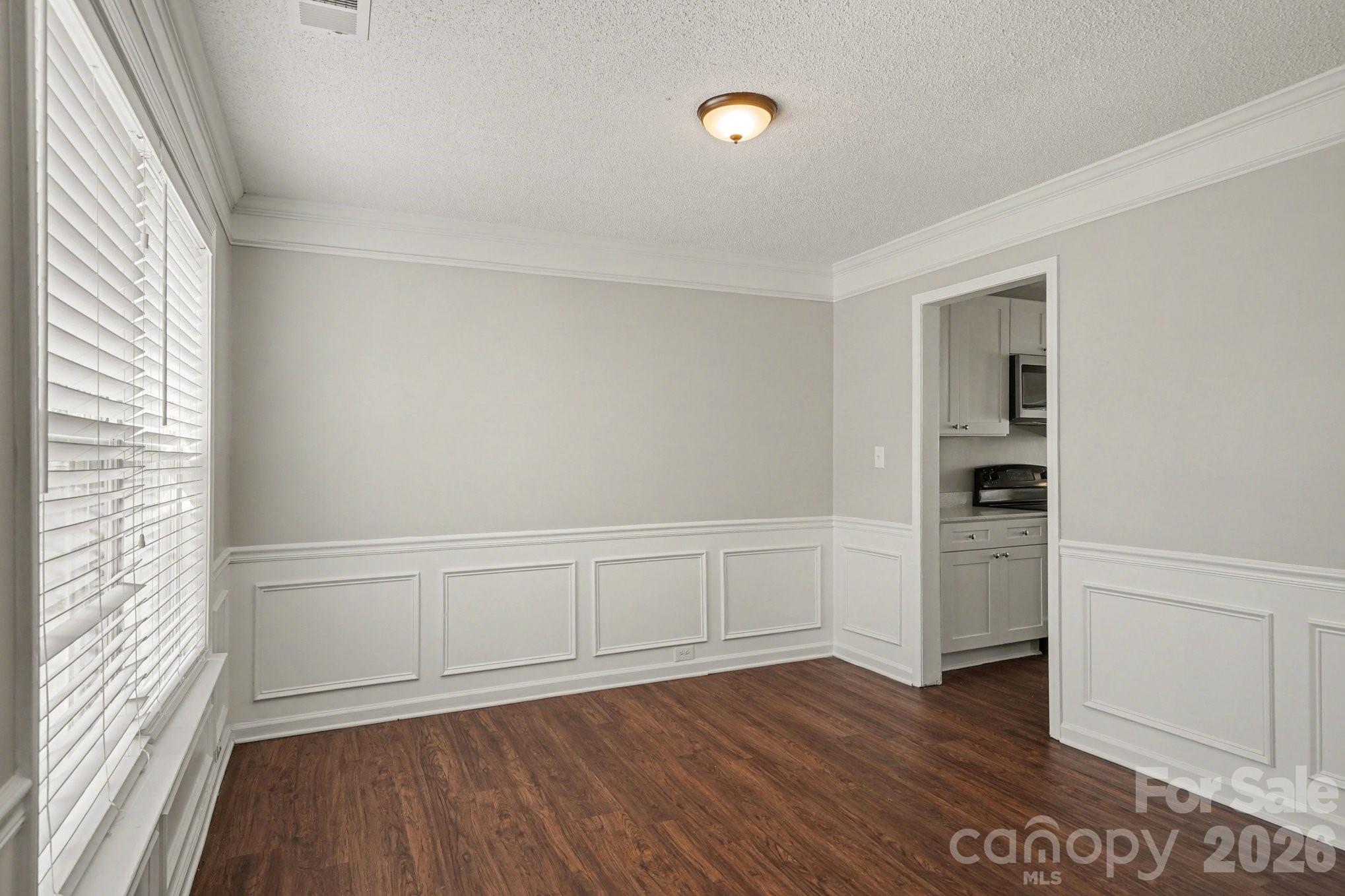 13003 Shannon Park Lane — Charlotte