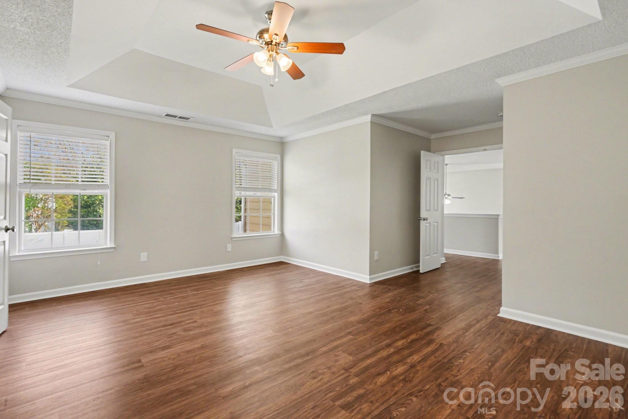 13003 Shannon Park Lane — Charlotte