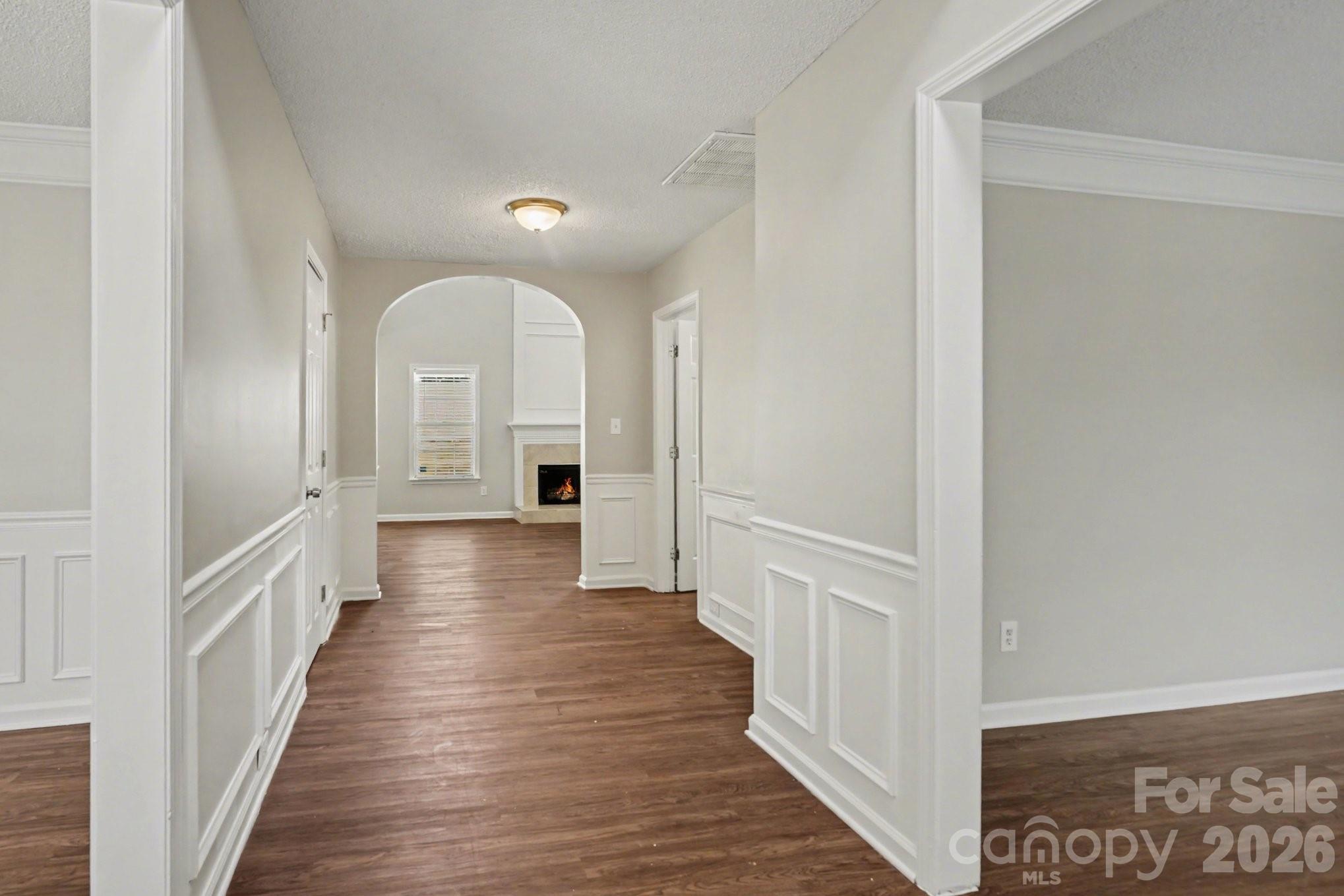 13003 Shannon Park Lane — Charlotte