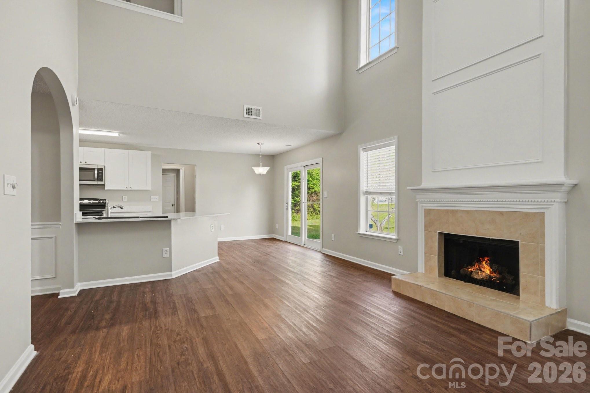 13003 Shannon Park Lane — Charlotte