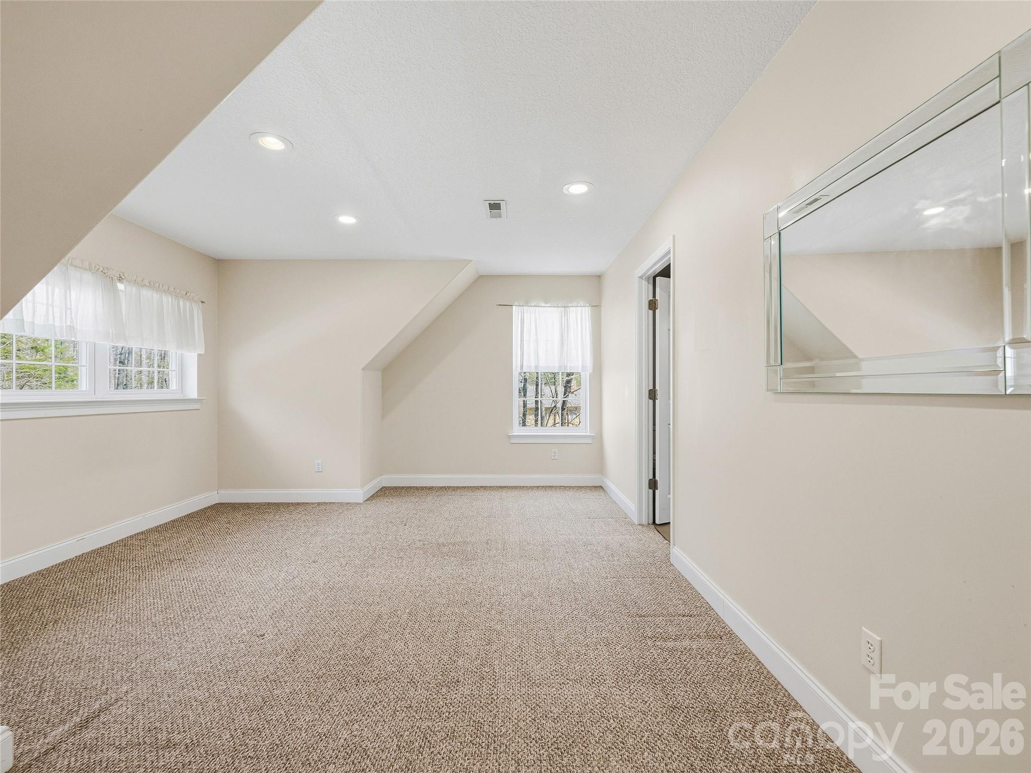 196 Blackbird Lane — Tryon