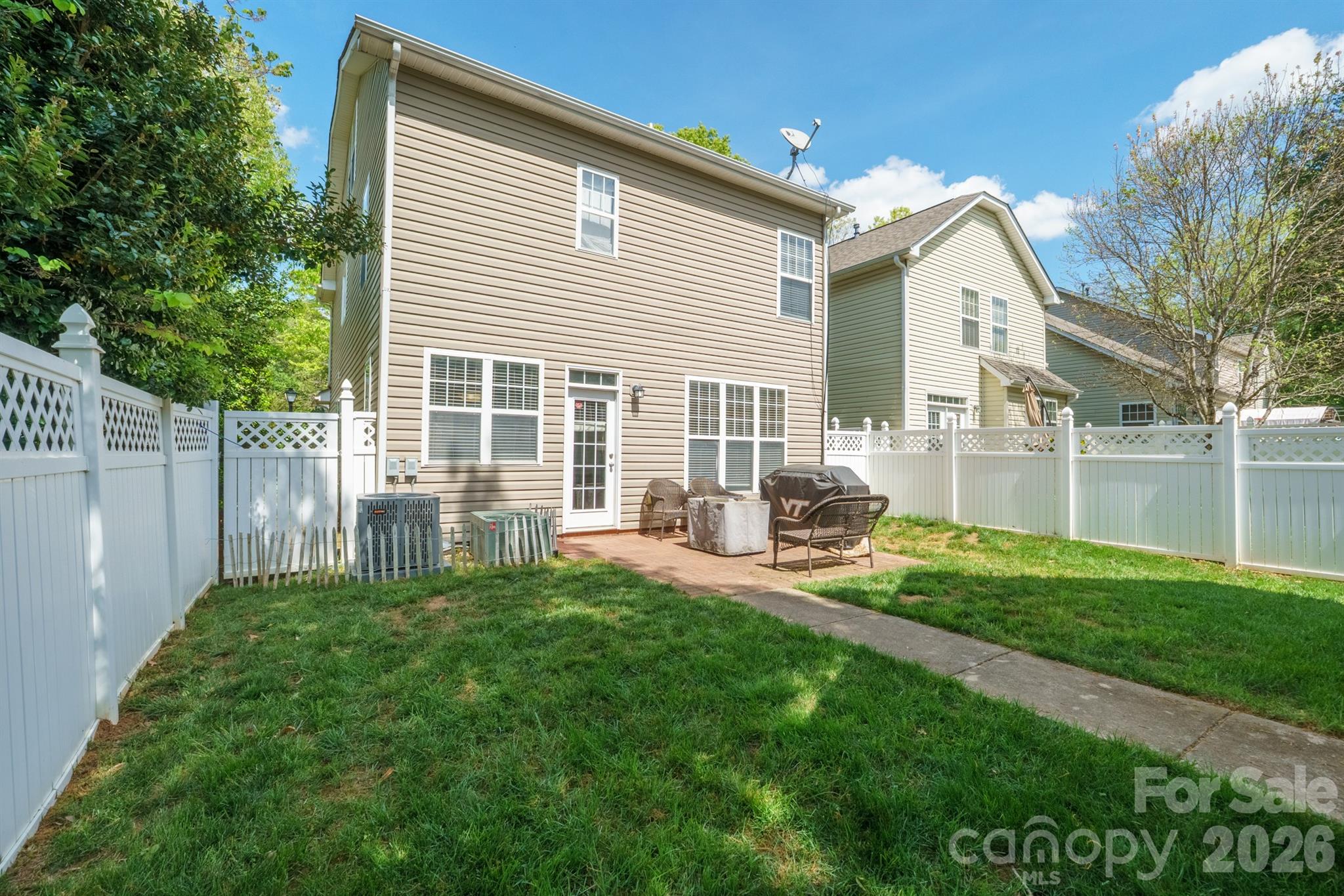 11731 Rainy Bend Drive — Huntersville