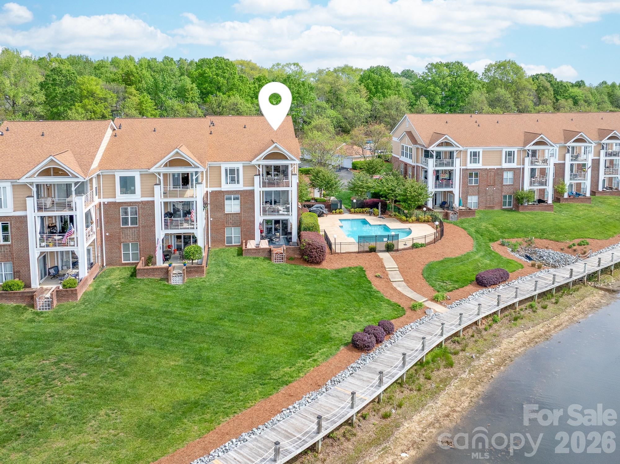 18633 Harborside Drive — Cornelius