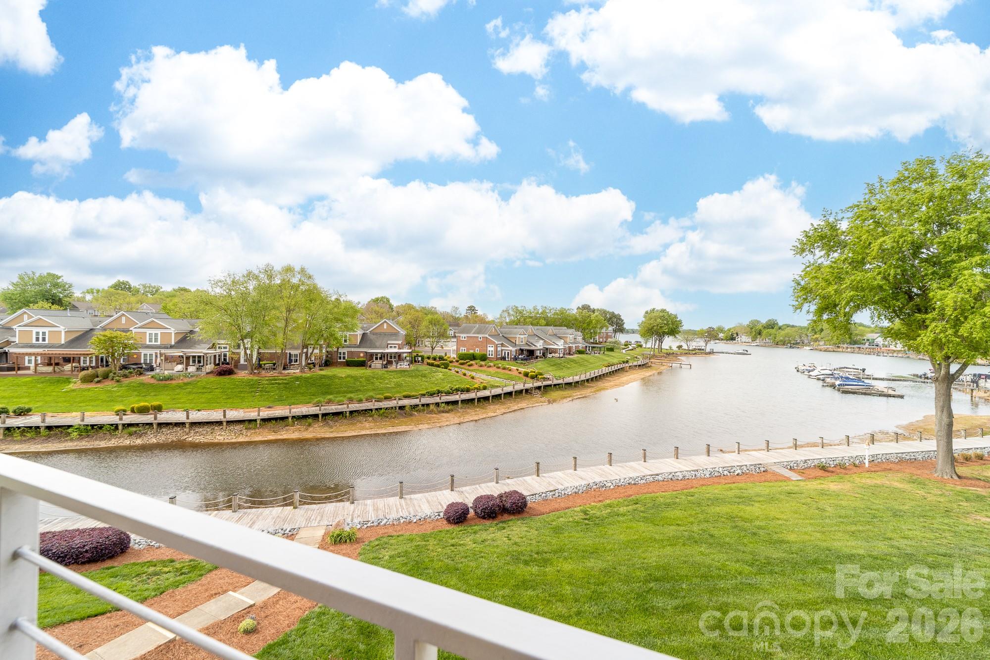 18633 Harborside Drive — Cornelius