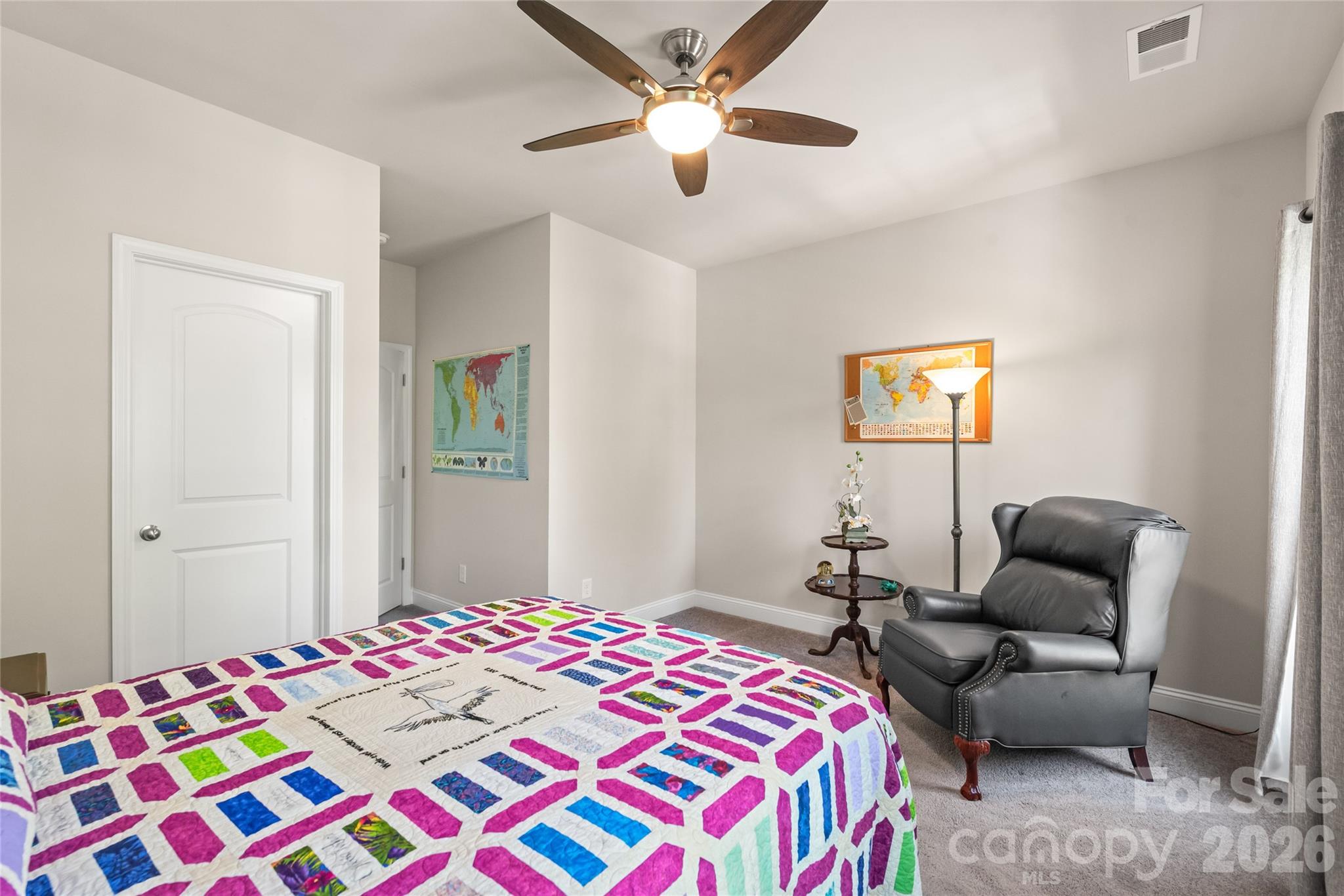 6446 Hove Road — Mint Hill