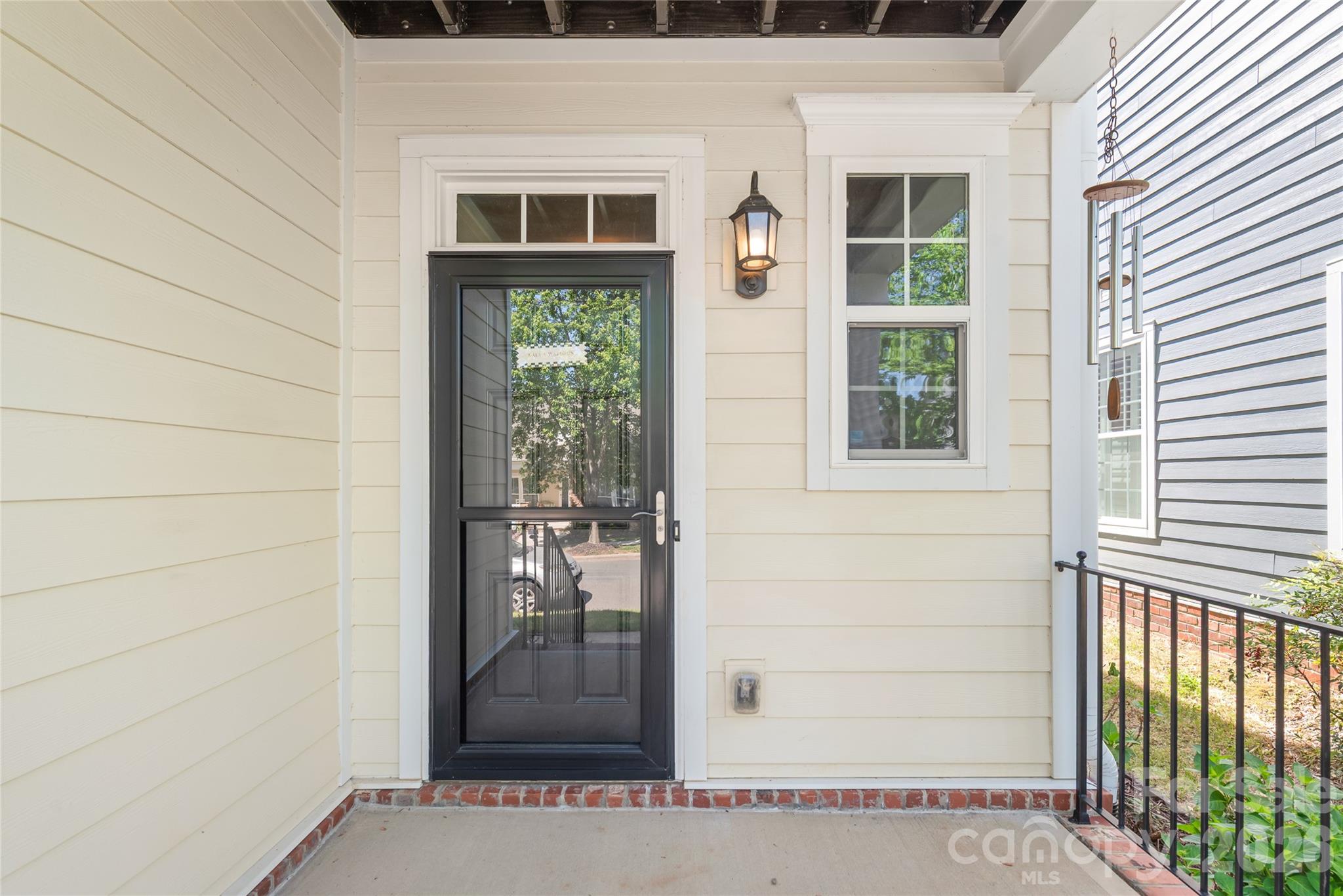 6446 Hove Road — Mint Hill