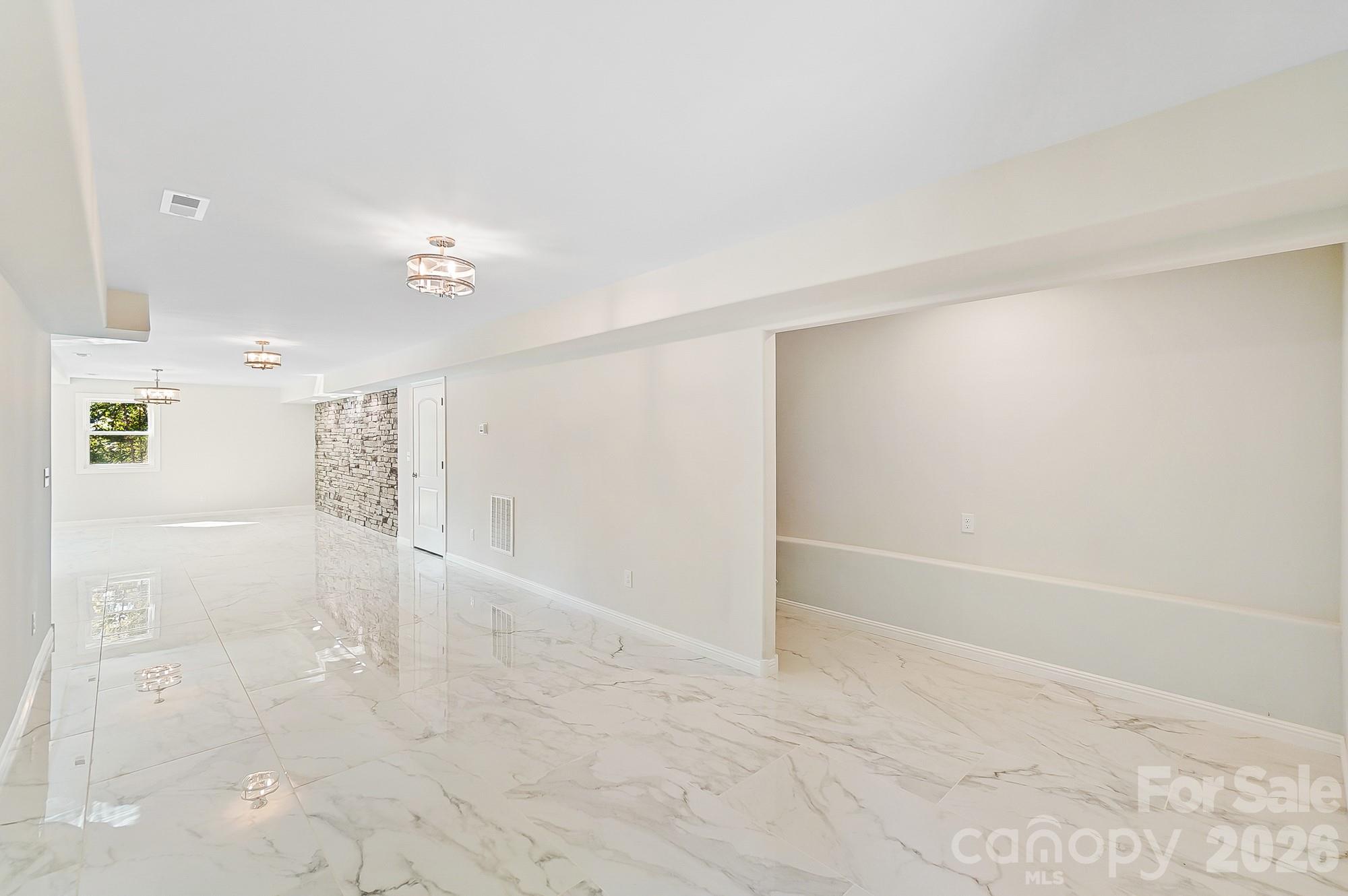467 COUNTRYWOOD Place SE — Concord