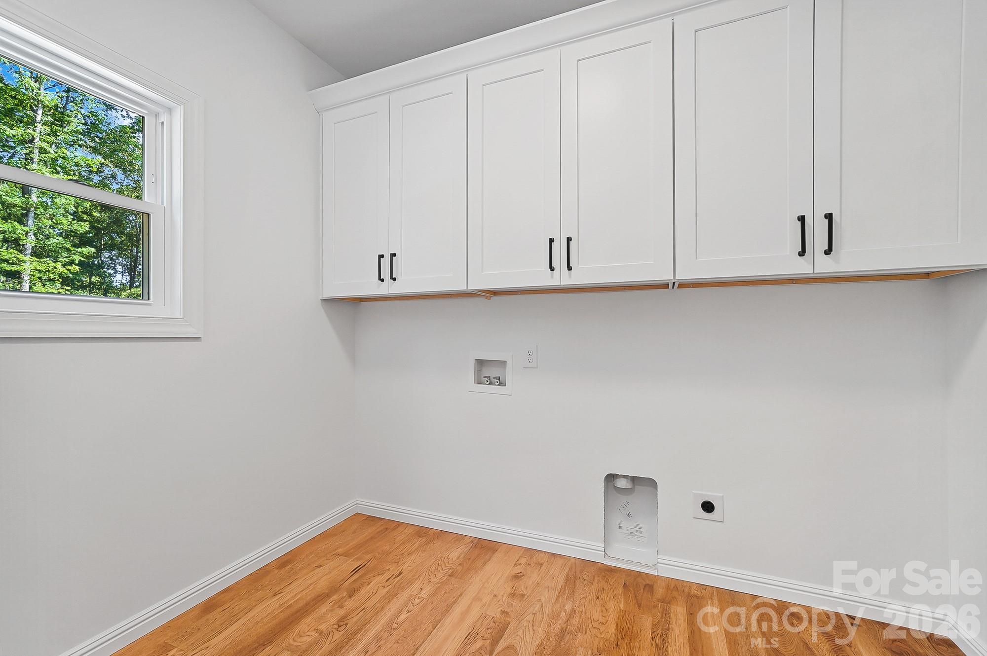 467 COUNTRYWOOD Place SE — Concord