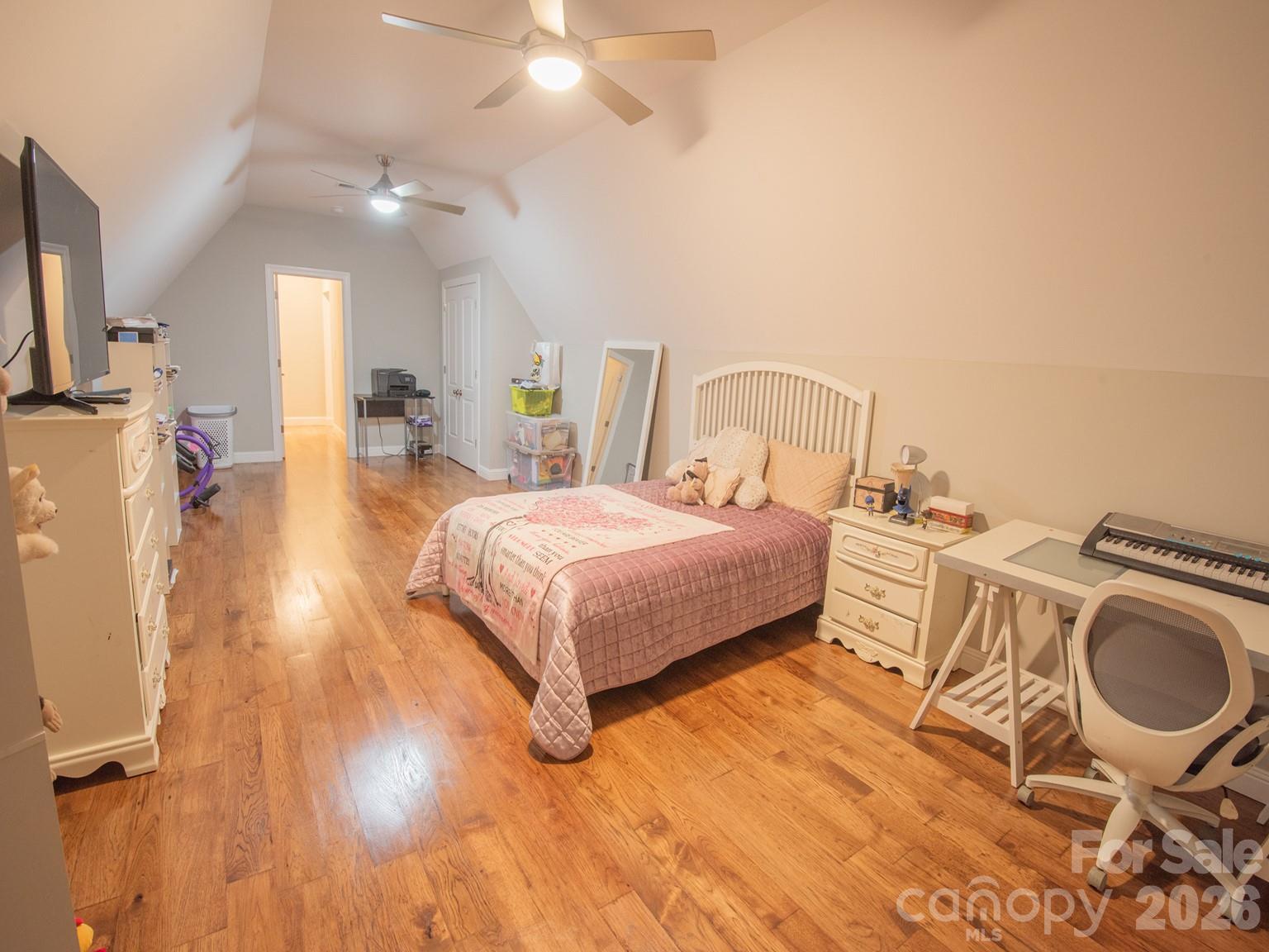 467 COUNTRYWOOD Place SE — Concord
