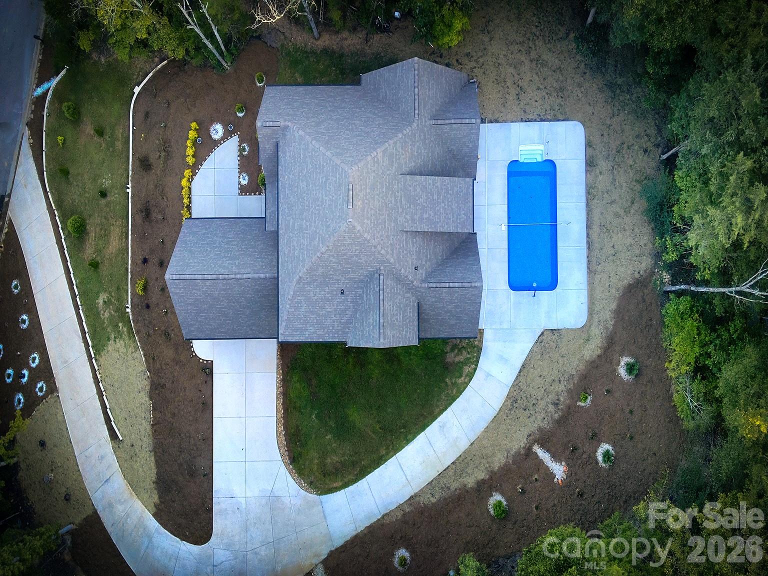 467 COUNTRYWOOD Place SE — Concord